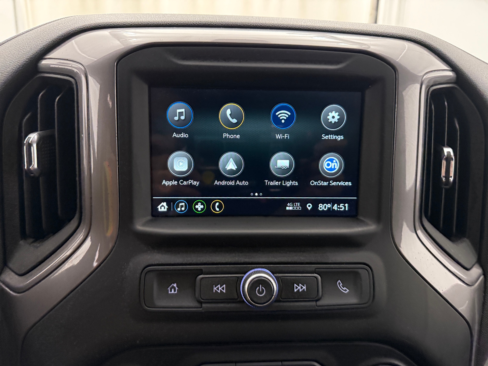 Thumbnail: 2019 Chevrolet Silverado 1500 - 4