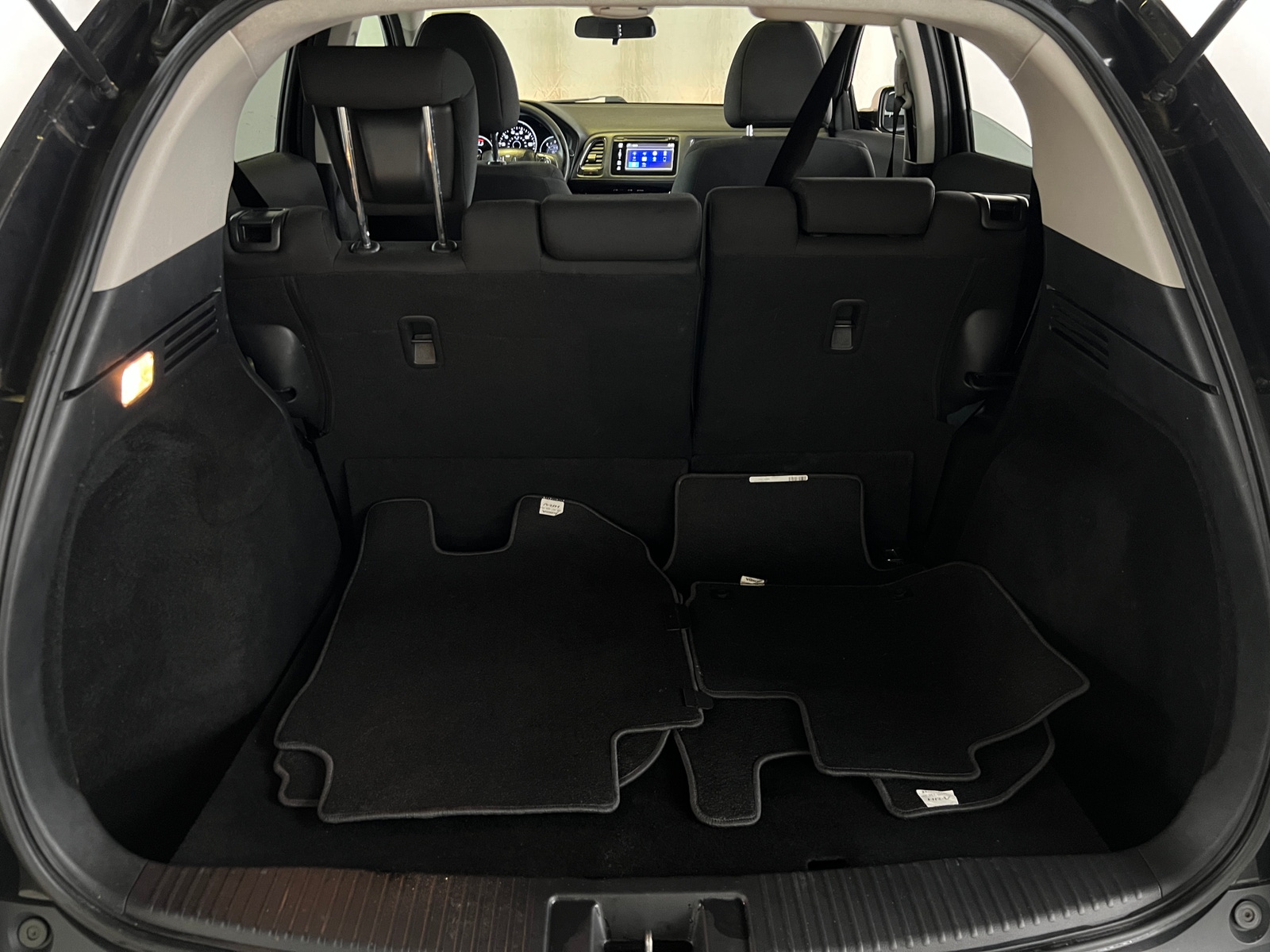 Thumbnail: 2016 Honda HR-V - 7
