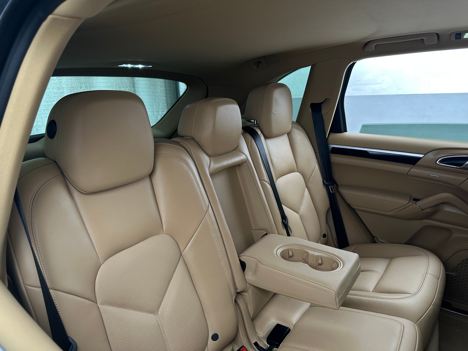 Thumbnail: 2016 Porsche Cayenne - 5