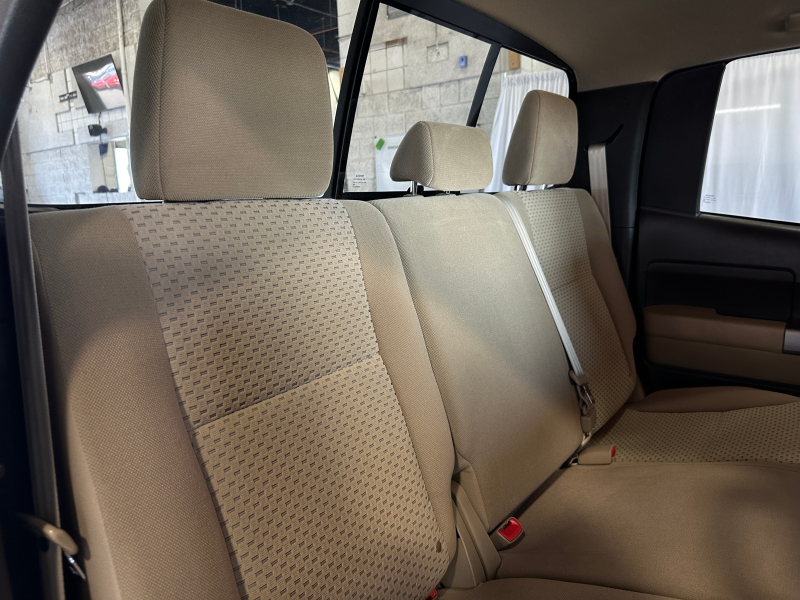 Thumbnail: 2011 Toyota Tundra - 6