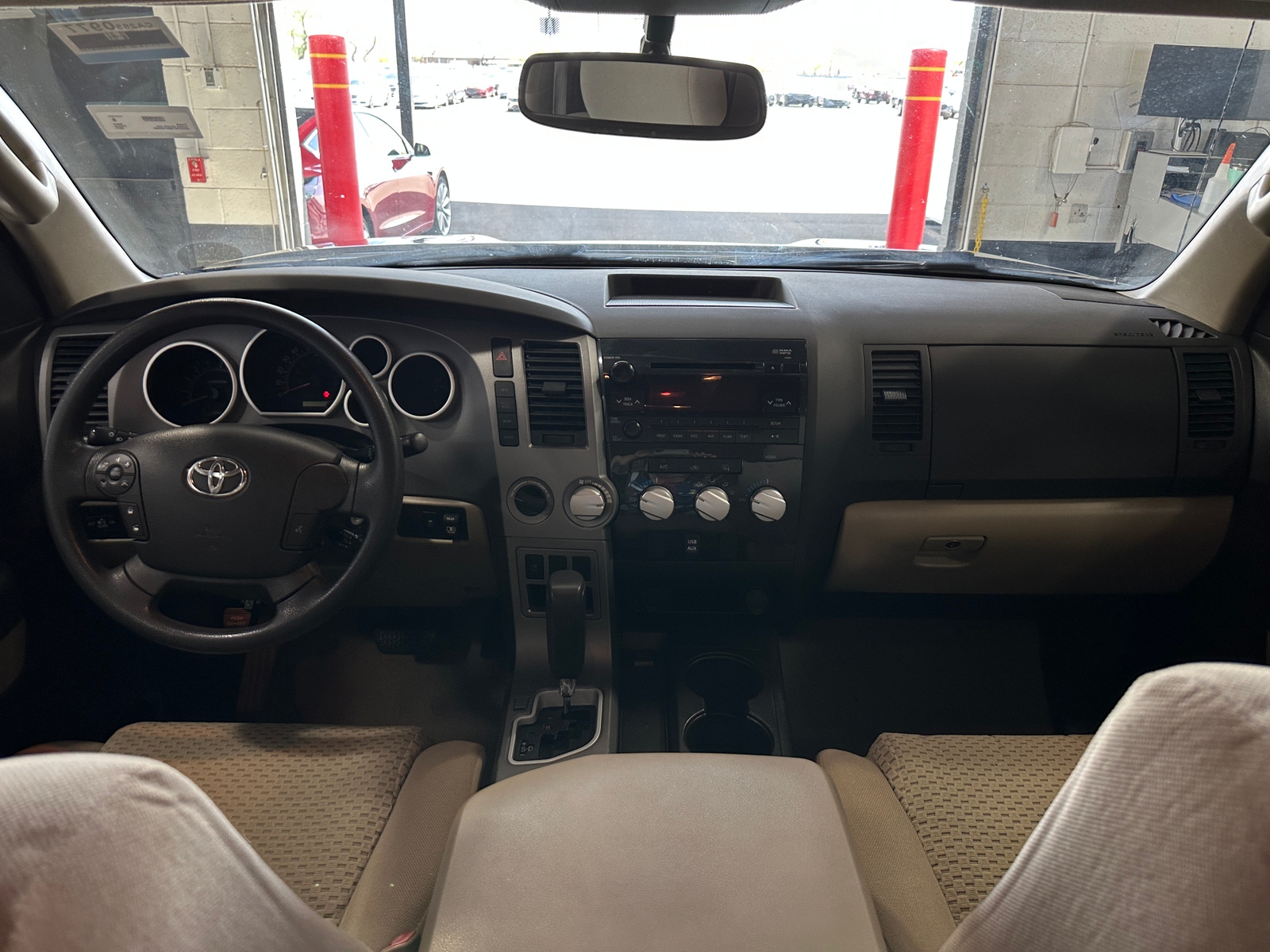 Thumbnail: 2011 Toyota Tundra - 3