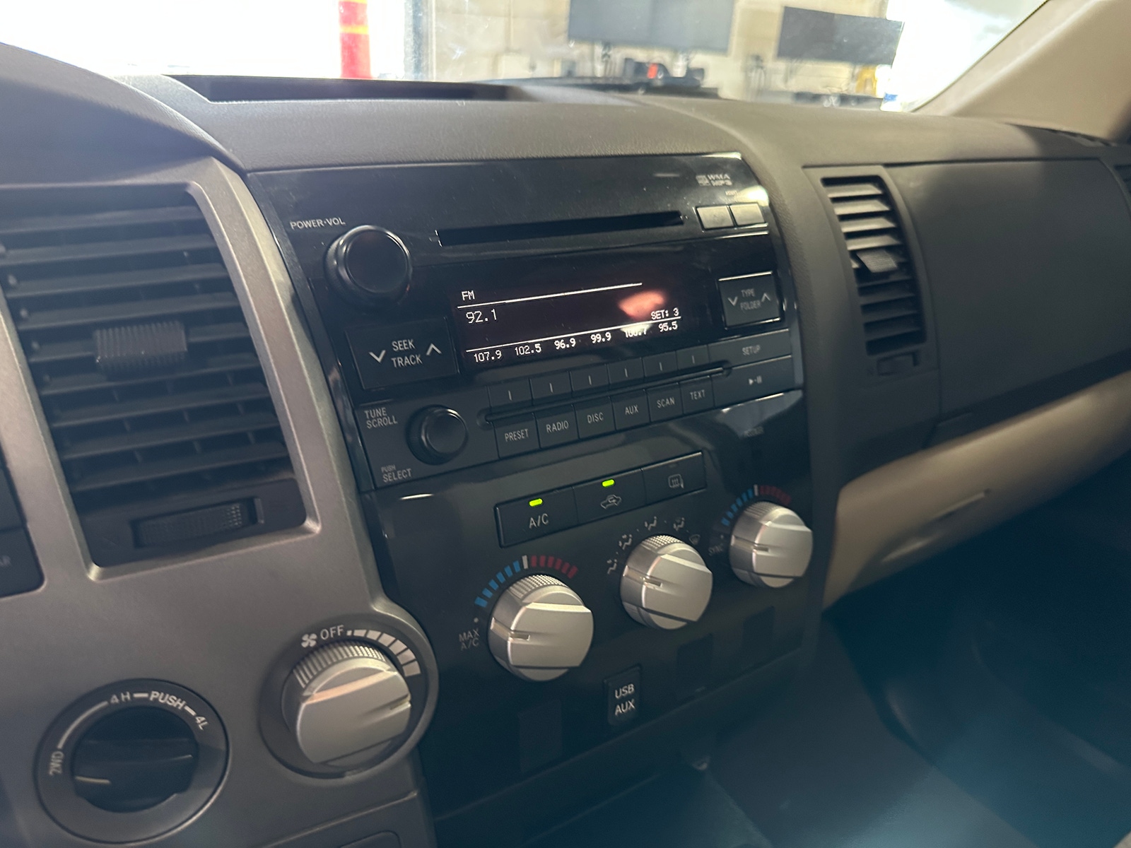 Thumbnail: 2011 Toyota Tundra - 4