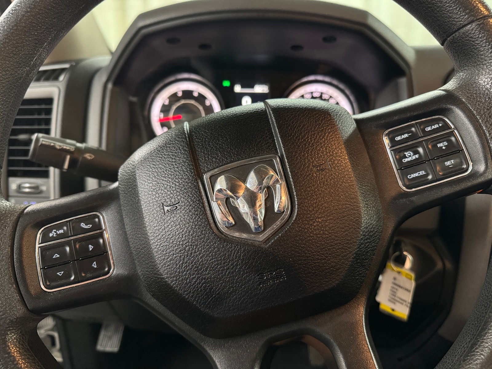 Thumbnail: 2019 RAM 1500 Classic - 5