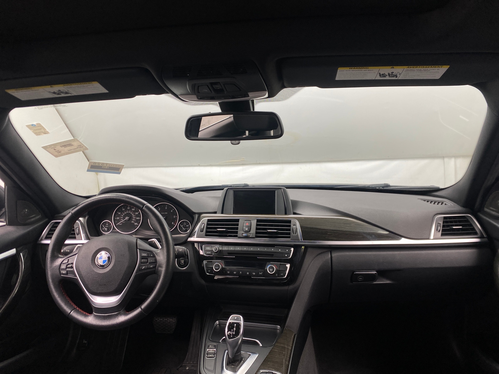 Thumbnail: 2016 BMW 3 Series - 2