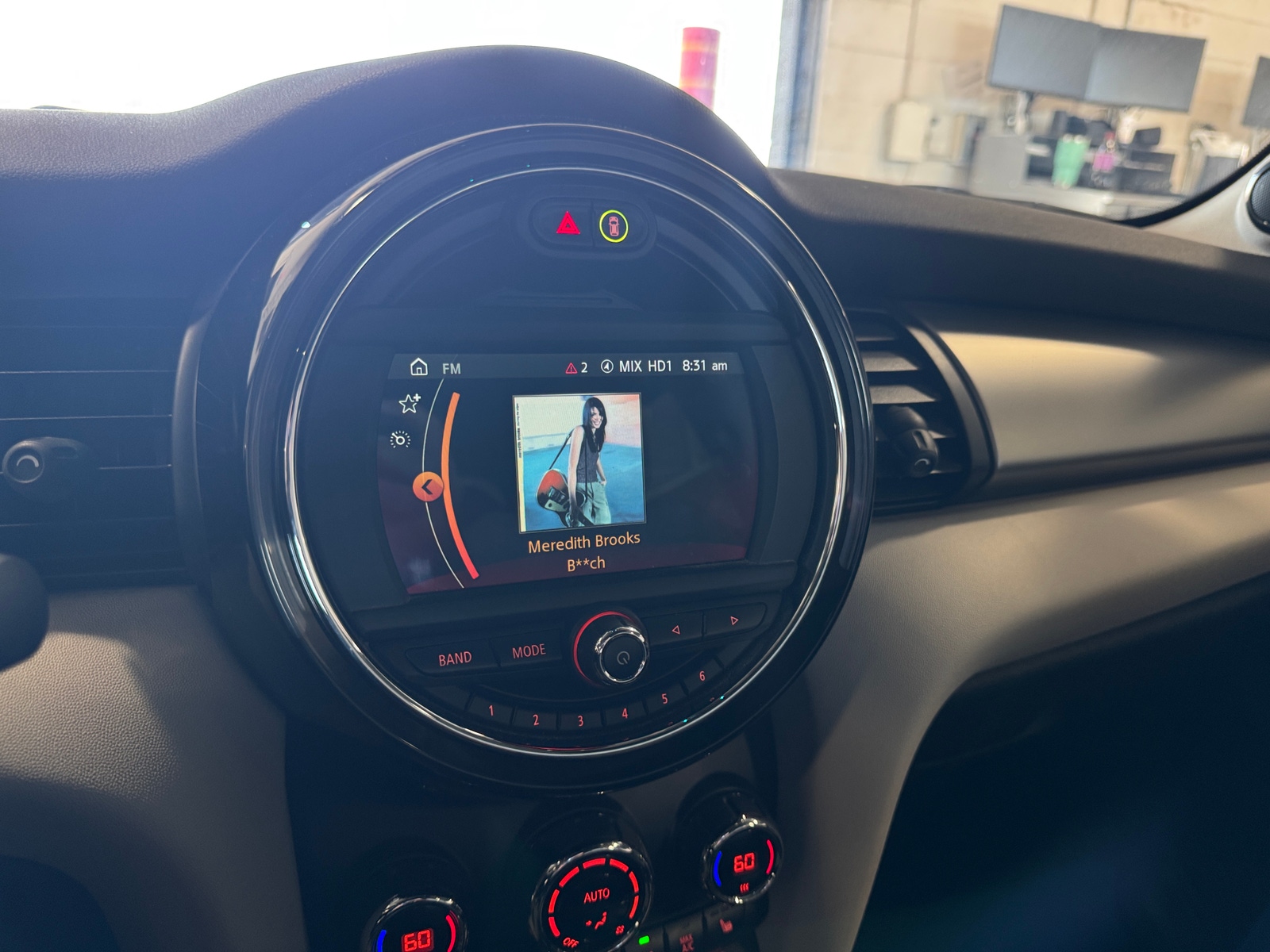 Thumbnail: 2021 MINI Cooper Hardtop - 3