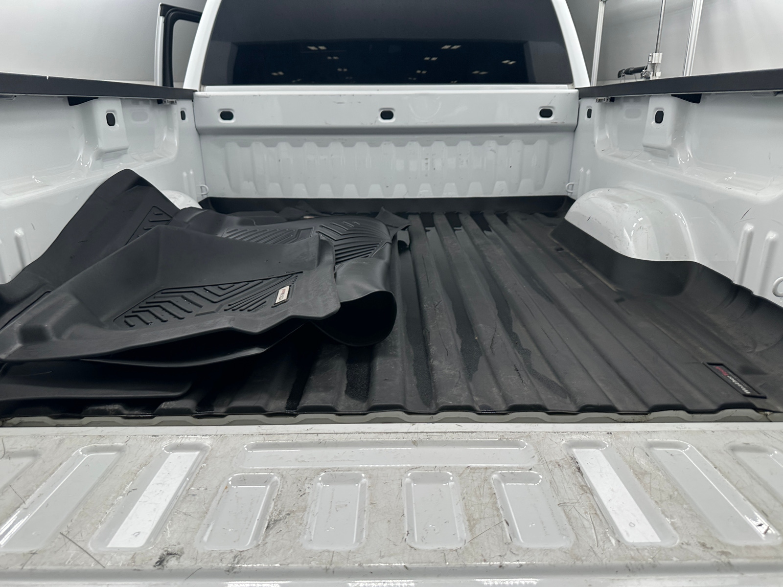 Thumbnail: 2018 Chevrolet Silverado 1500 - 7