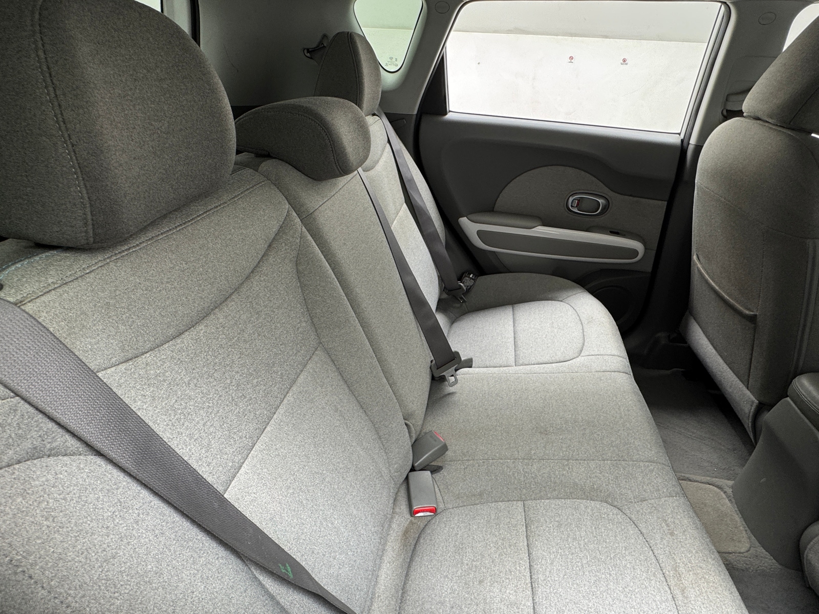 Thumbnail: 2016 Kia Soul EV - 6