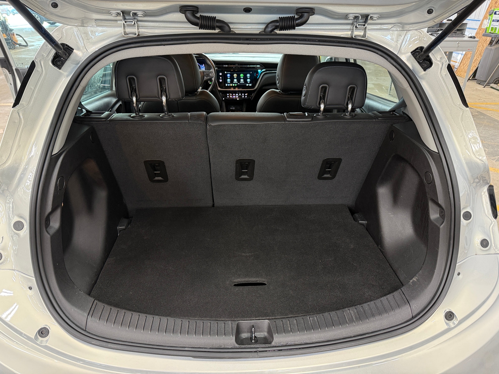 Thumbnail: 2023 Chevrolet Bolt EV - 6