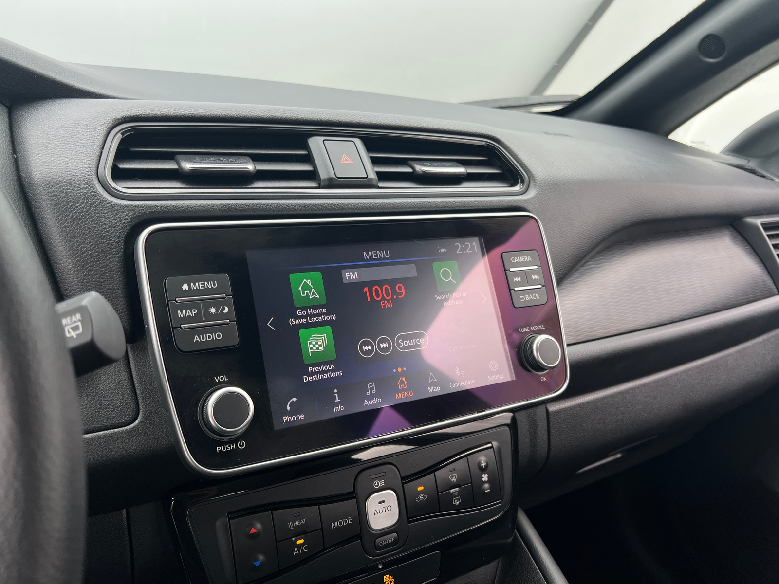 Thumbnail: 2024 Nissan Leaf - 4