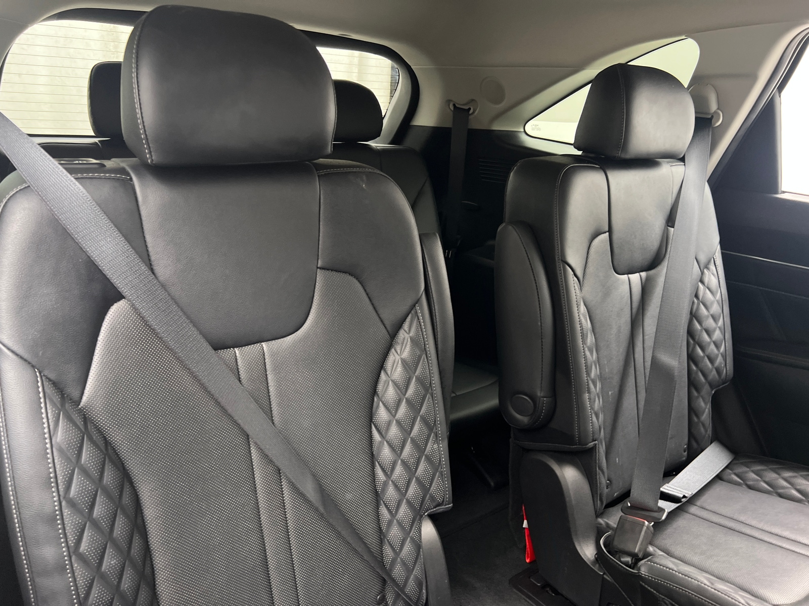 Thumbnail: 2022 Kia Sorento - 5
