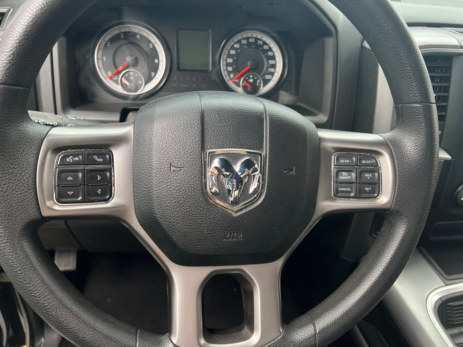 Thumbnail: 2022 RAM 1500 Classic - 5
