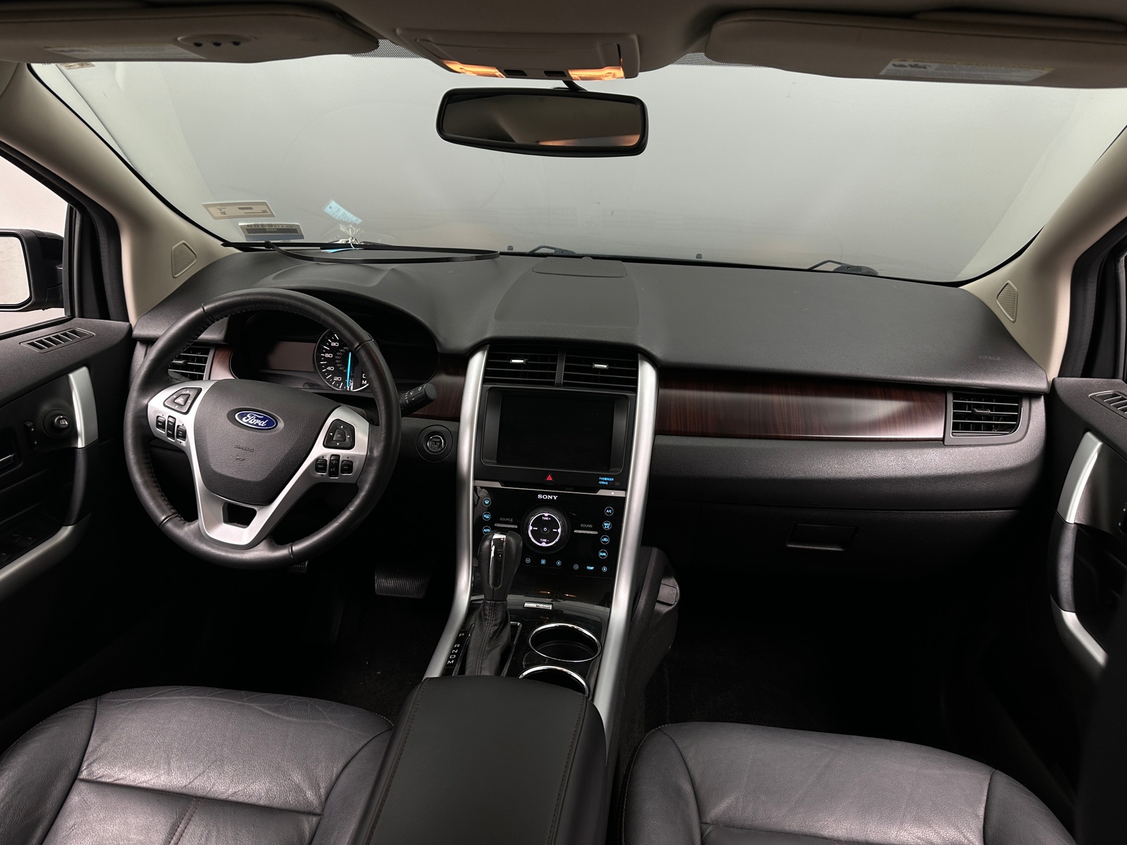 Thumbnail: 2011 Ford Edge - 2