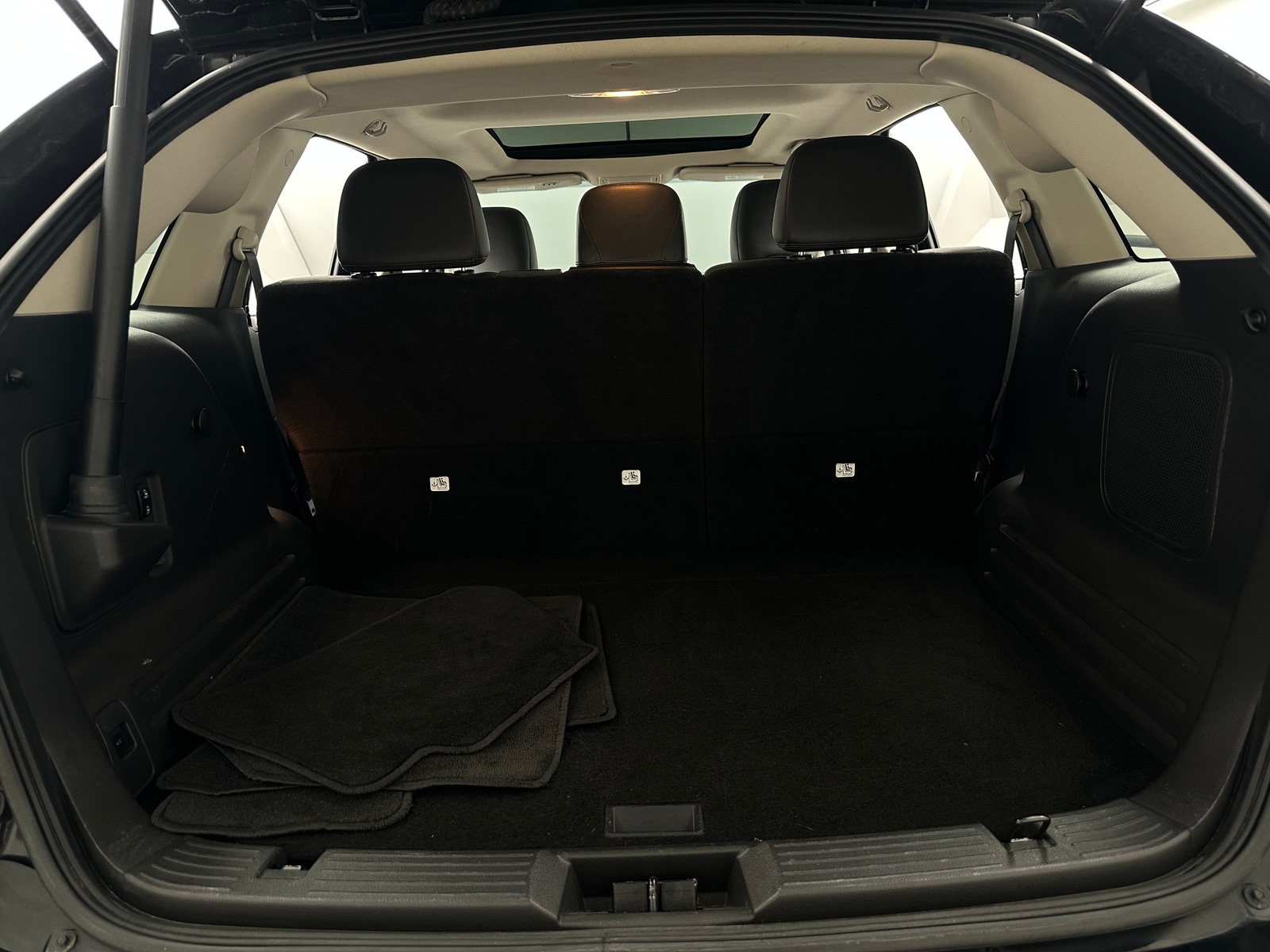 Thumbnail: 2011 Ford Edge - 6