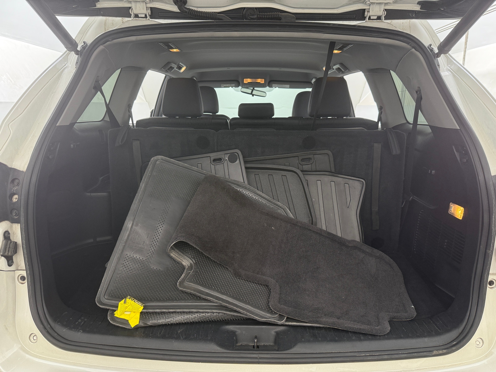 Thumbnail: 2014 Toyota Highlander - 7