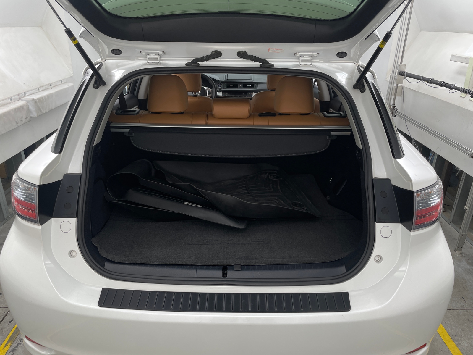 Thumbnail: 2012 Lexus CT - 7
