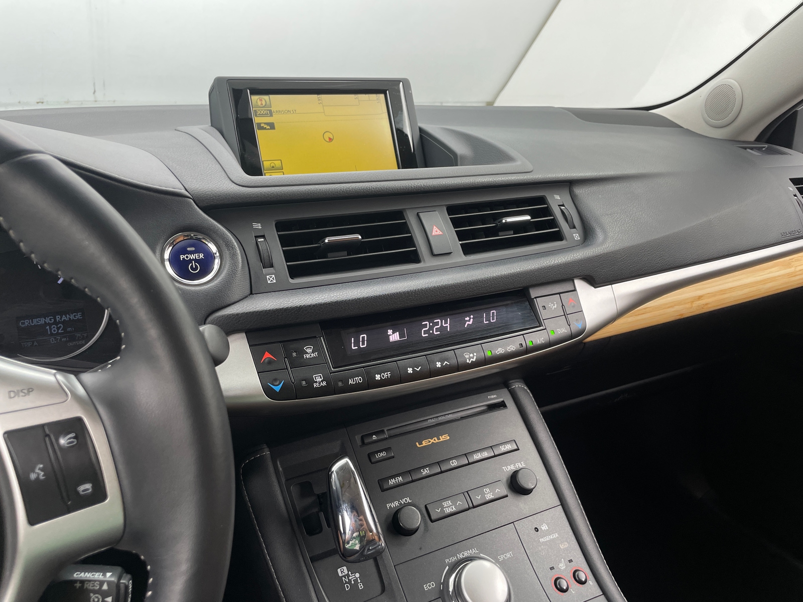 Thumbnail: 2012 Lexus CT - 4