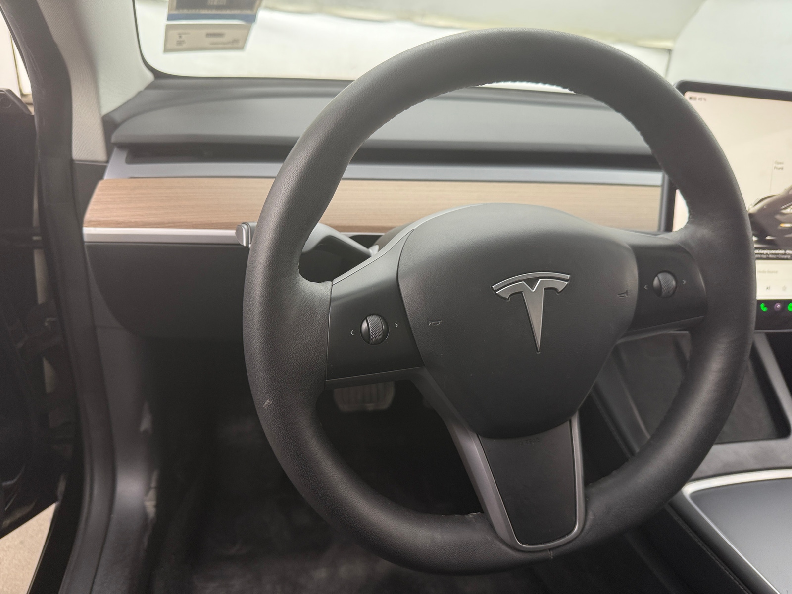 Thumbnail: 2023 Tesla Model 3 - 4