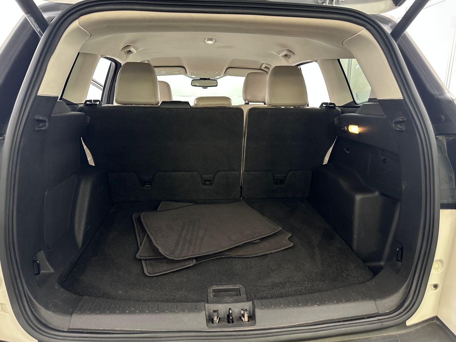 Thumbnail: 2019 Ford Escape - 6