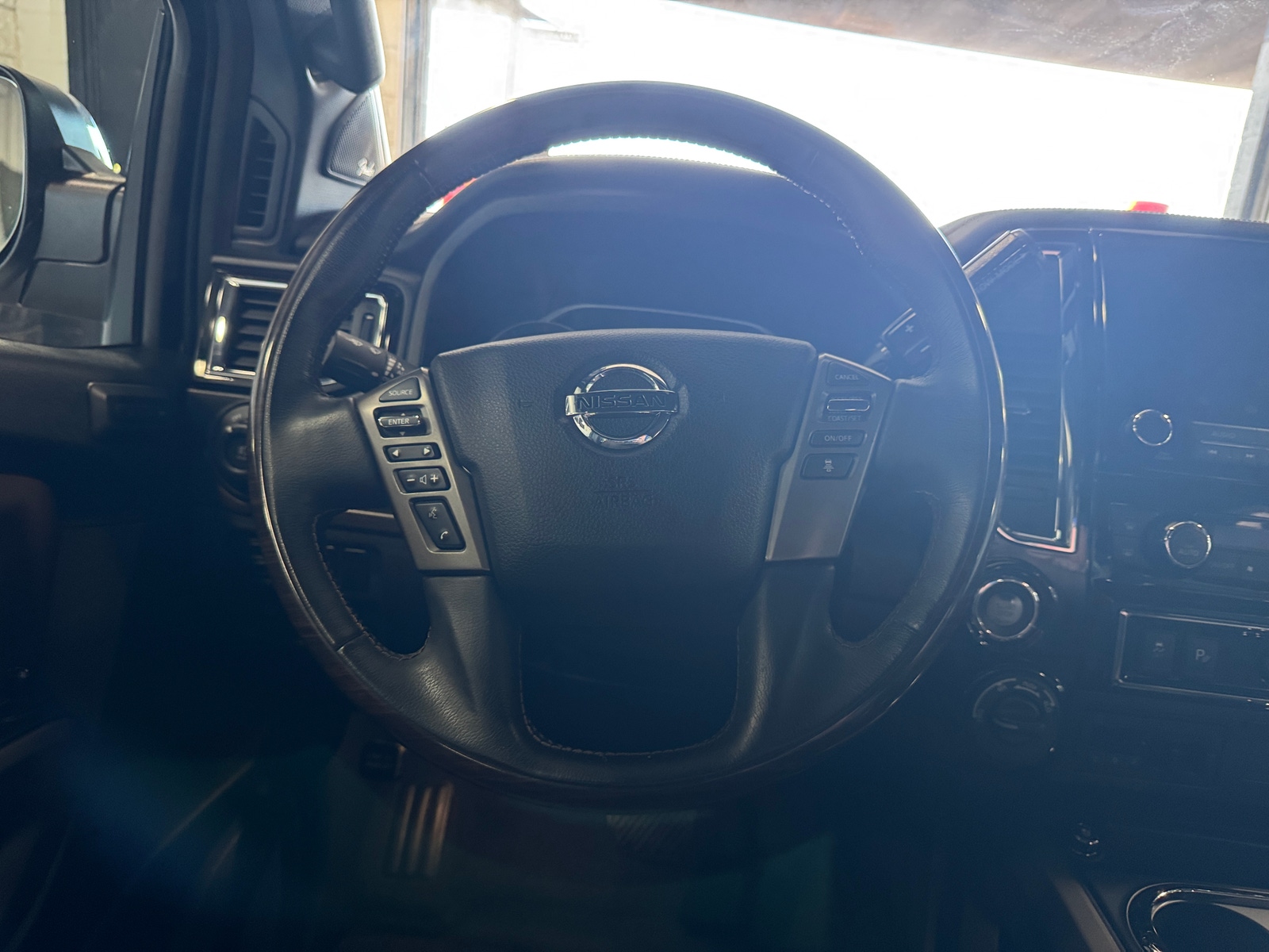 Thumbnail: 2021 Nissan Titan - 4