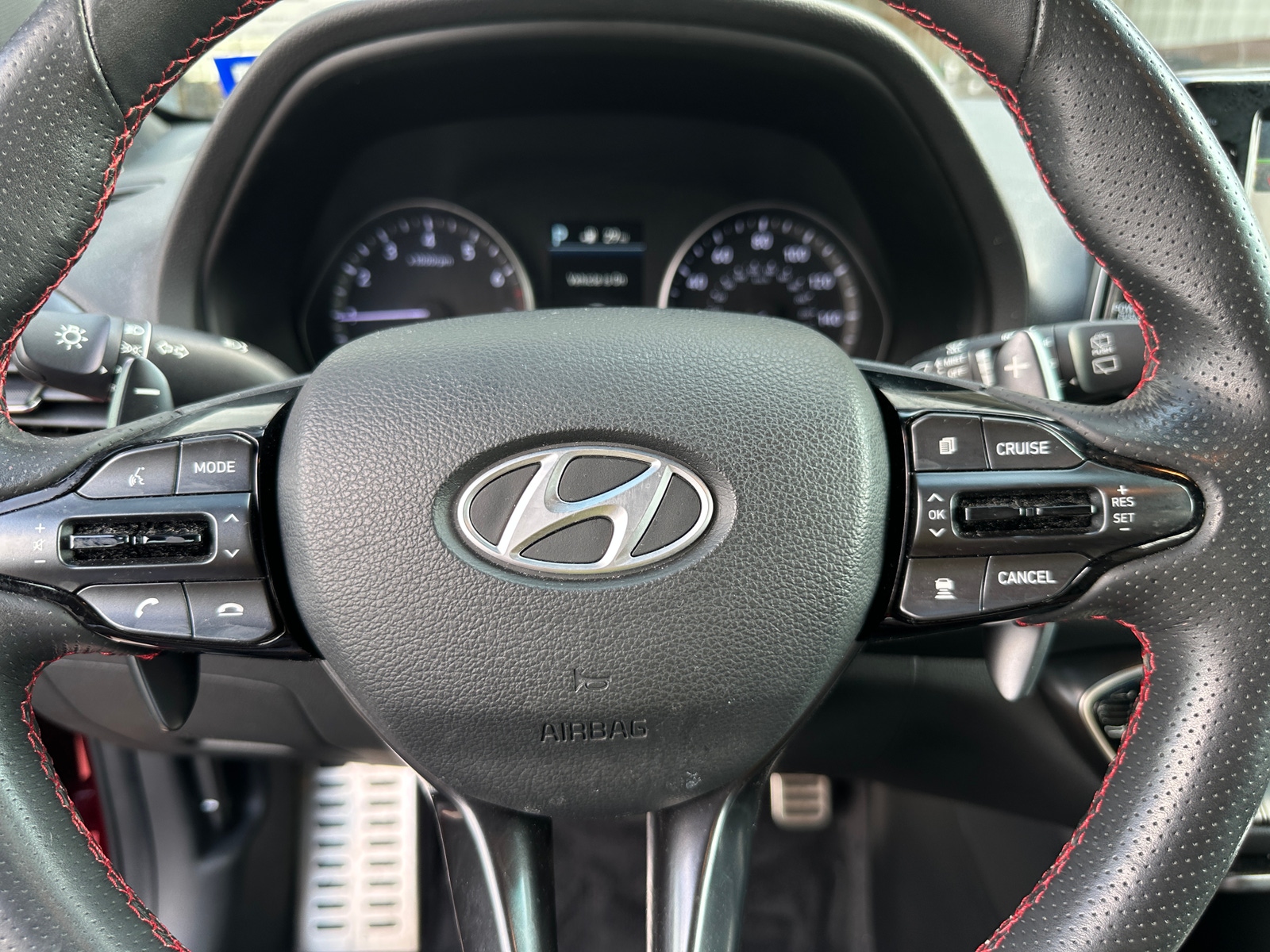 Thumbnail: 2020 Hyundai Elantra - 4