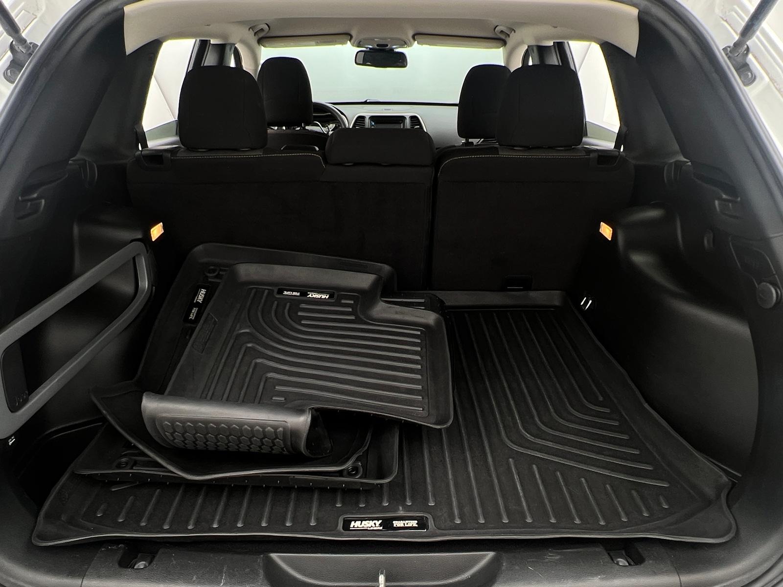 Thumbnail: 2017 Jeep Cherokee - 7