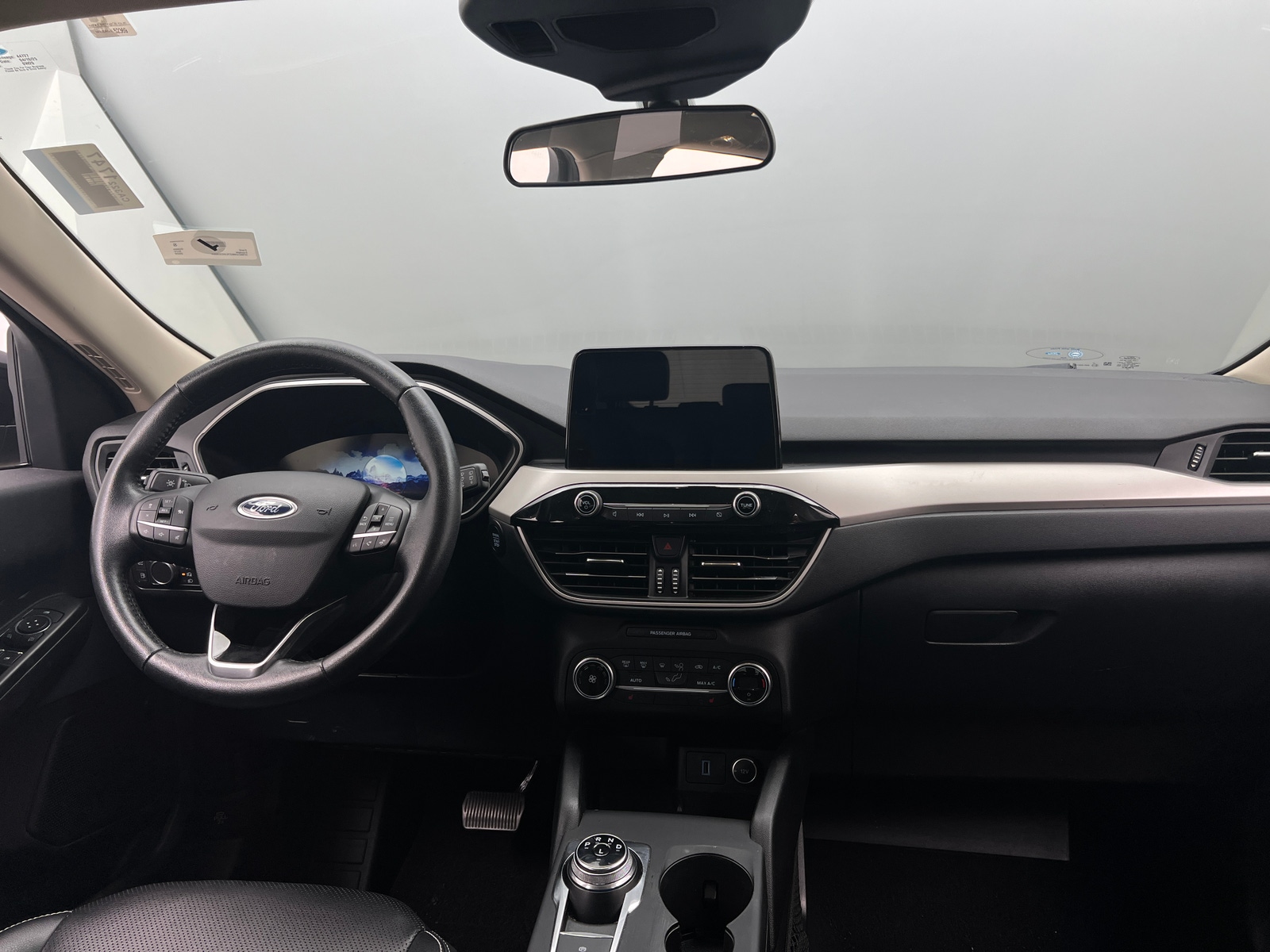 Thumbnail: 2020 Ford Escape - 3