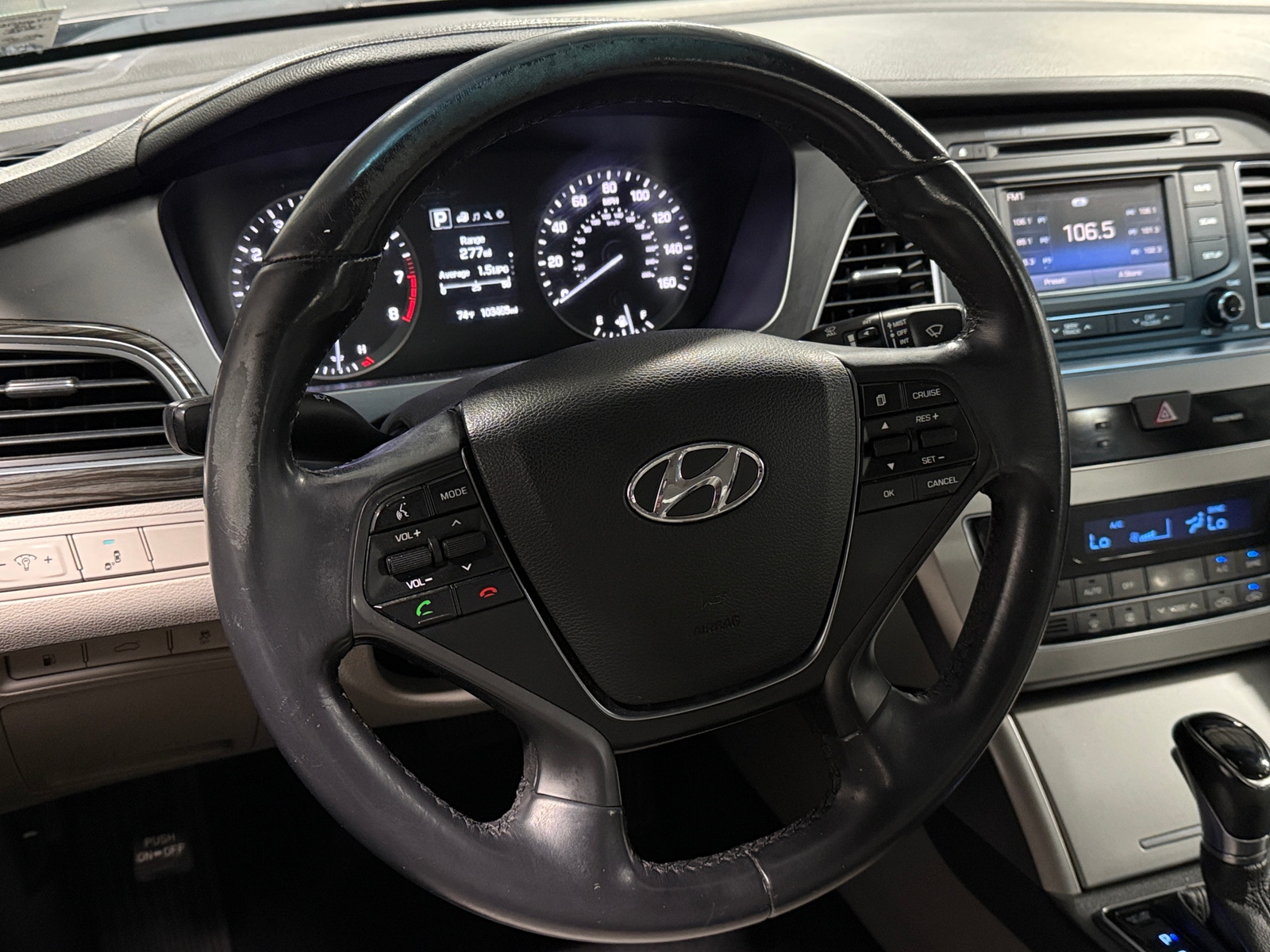 Thumbnail: 2015 Hyundai Sonata - 4