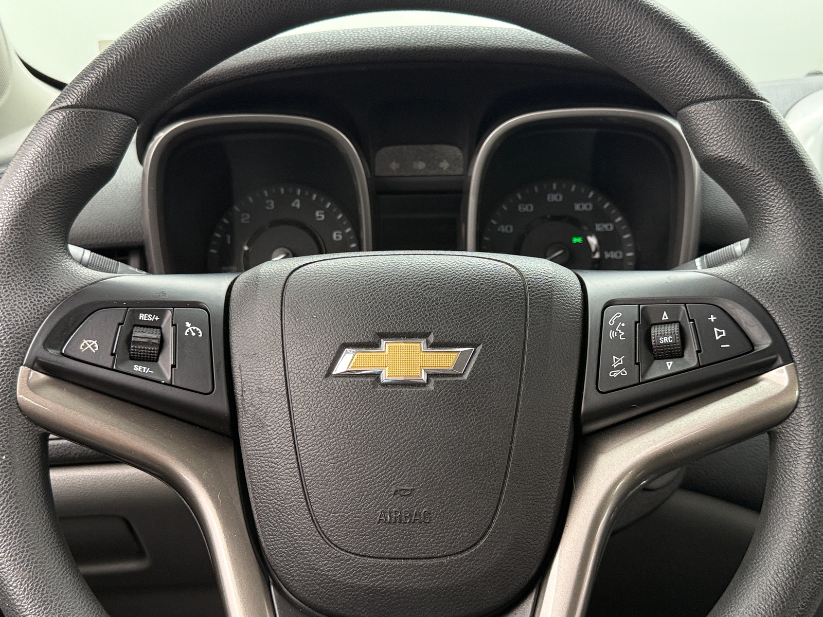 Thumbnail: 2015 Chevrolet Malibu - 5