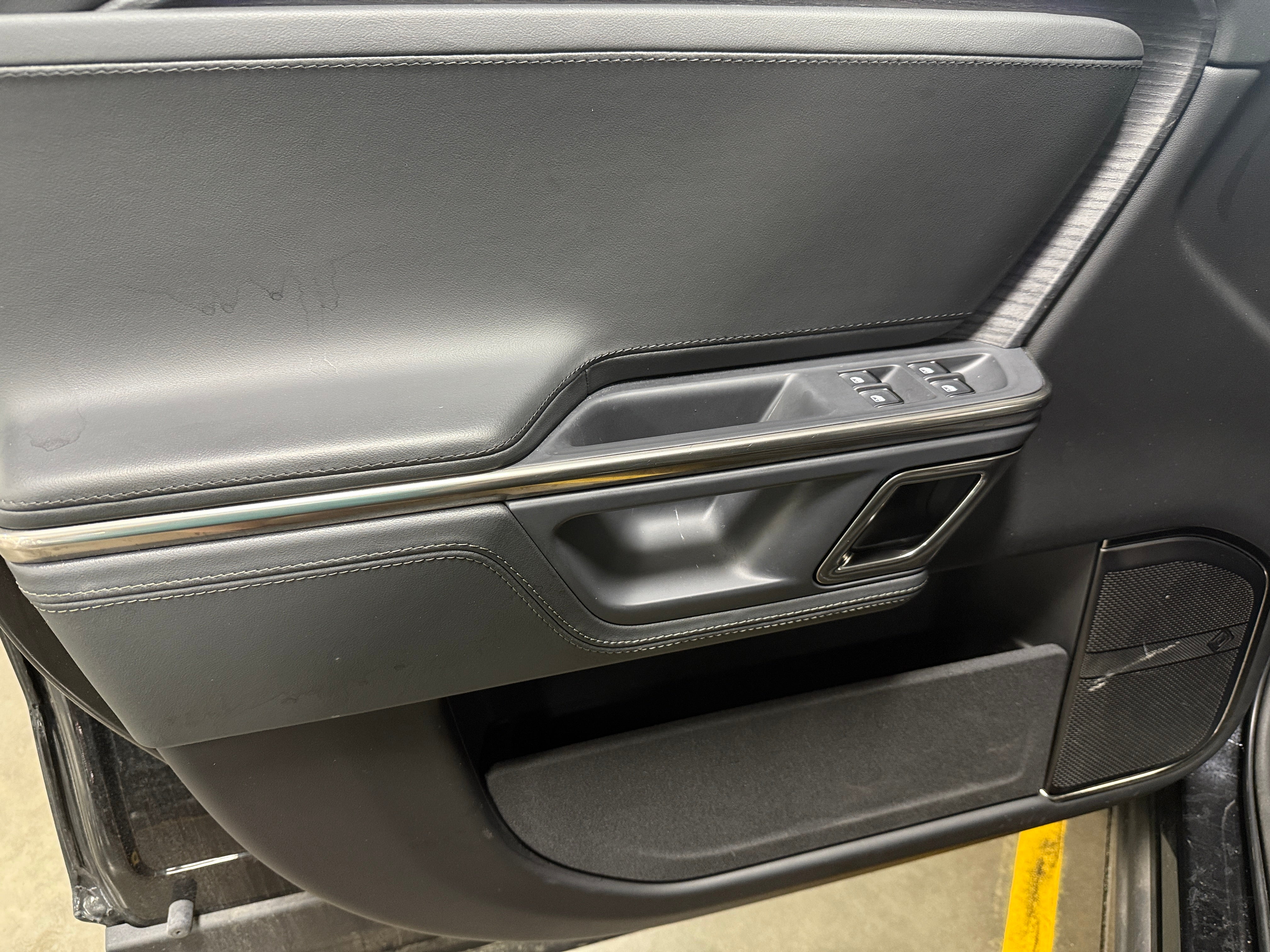 Used 2024 Rivian R1T Adventure with VIN 7FCTGBAA4RN031256 for sale in Auburn, WA