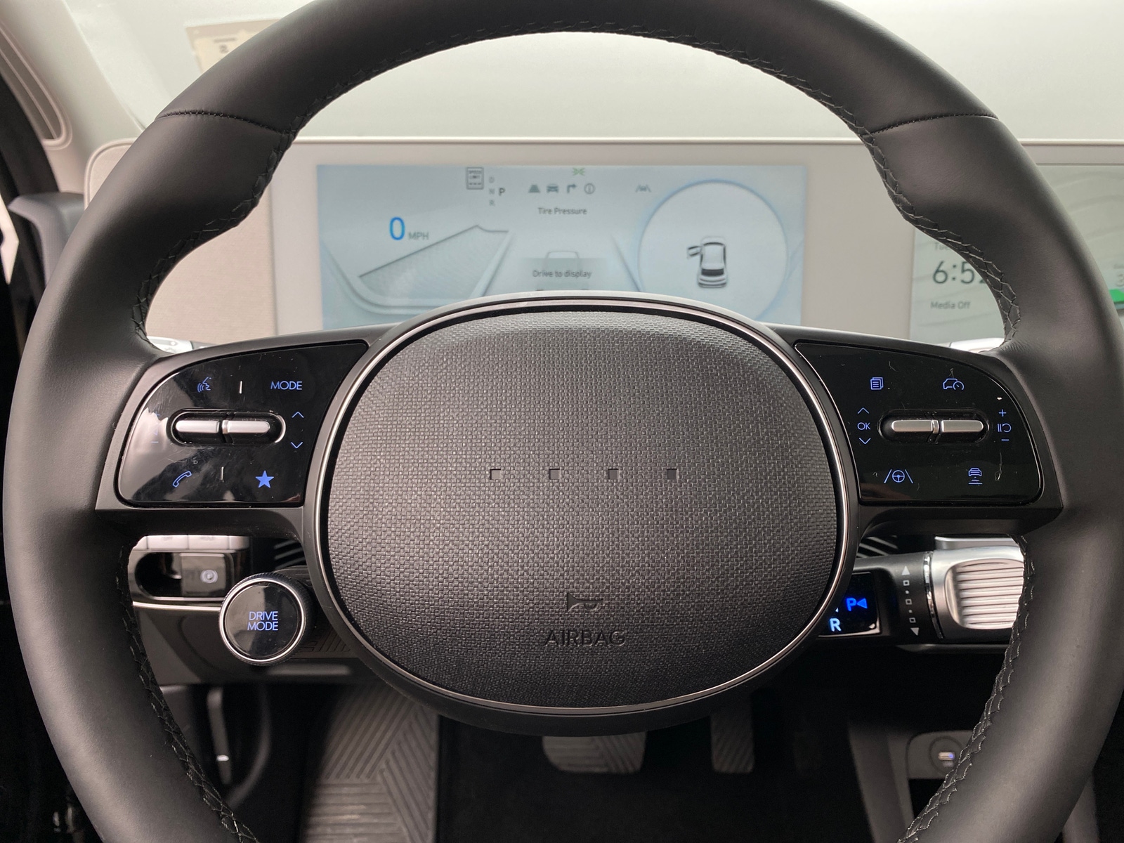 Thumbnail: 2024 Hyundai Ioniq 5 - 4