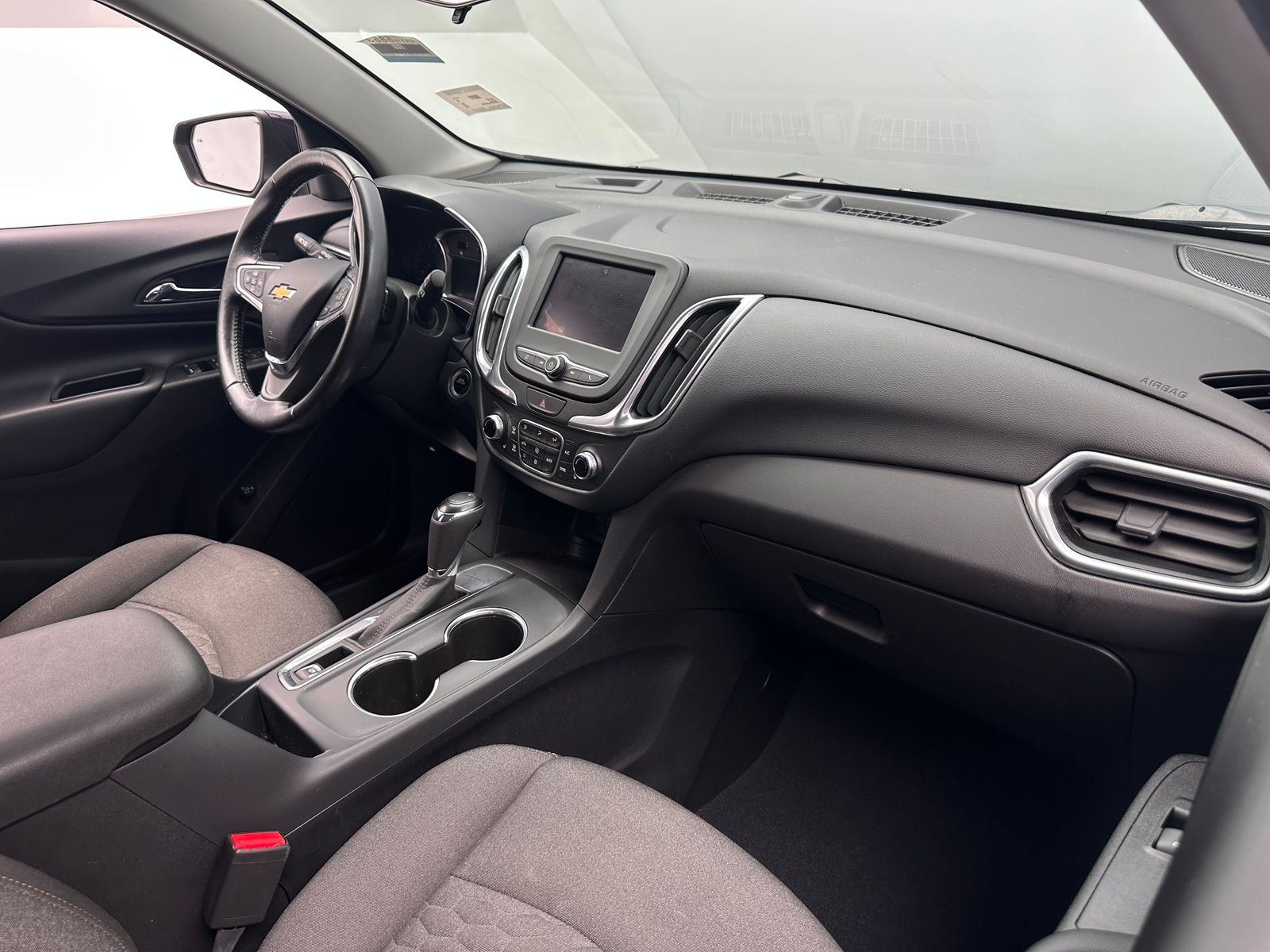 Thumbnail: 2020 Chevrolet Equinox - 3