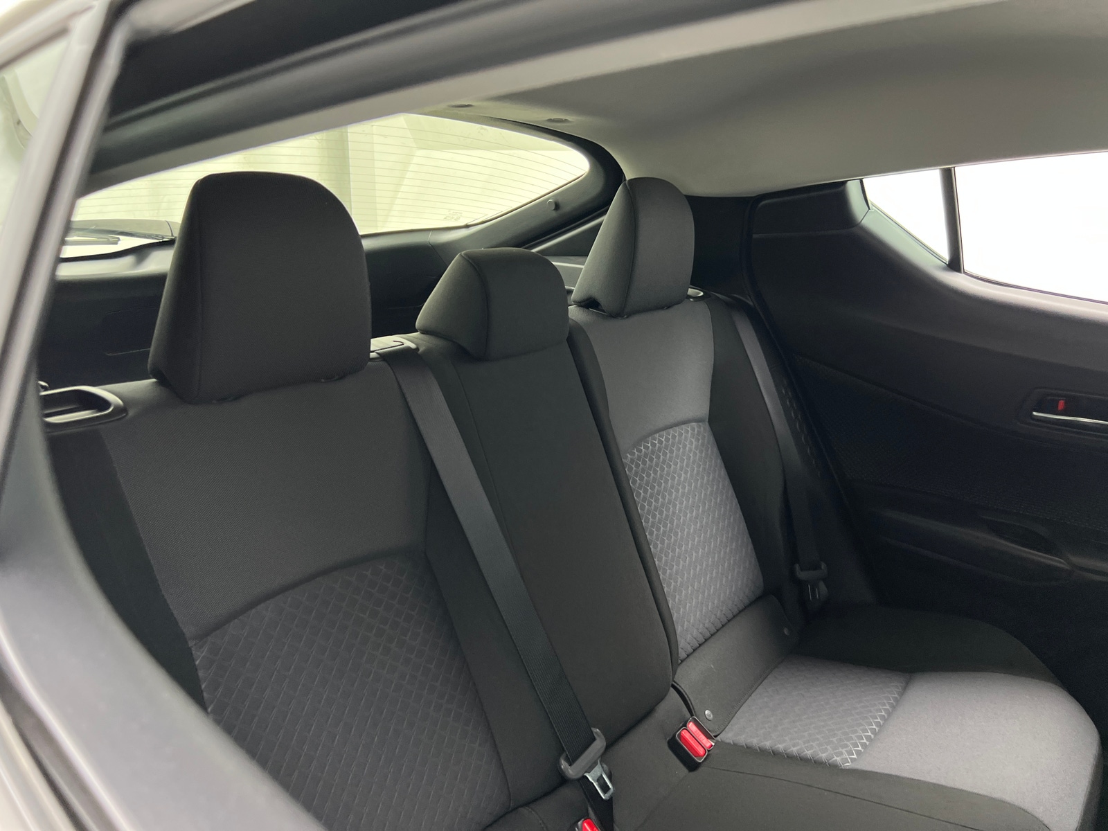 Thumbnail: 2021 Toyota C-HR - 6
