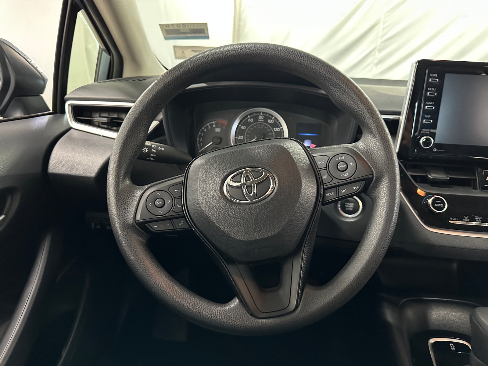 Thumbnail: 2021 Toyota Corolla - 5