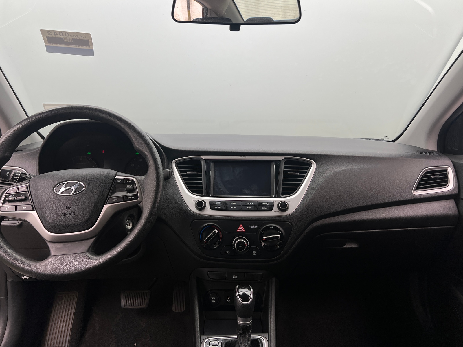 Thumbnail: 2022 Hyundai Accent - 3