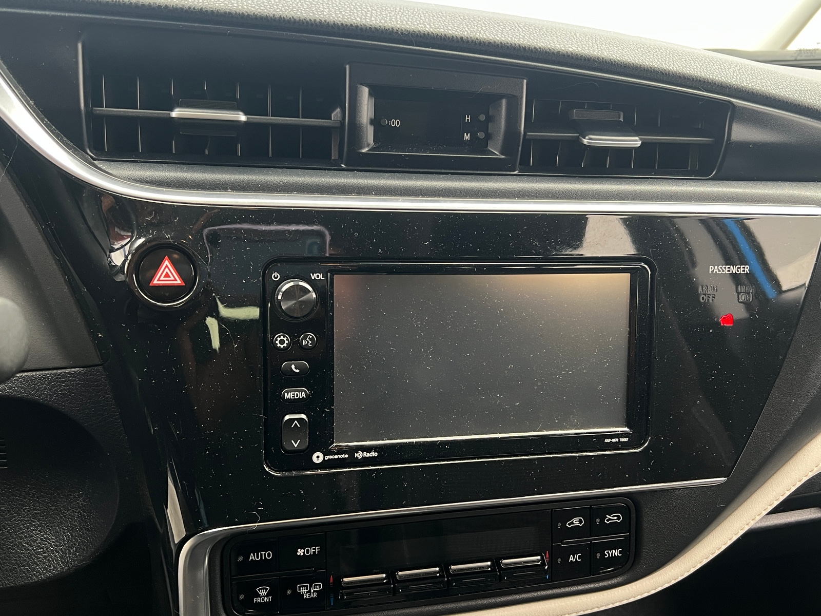Thumbnail: 2018 Toyota Corolla iM - 4