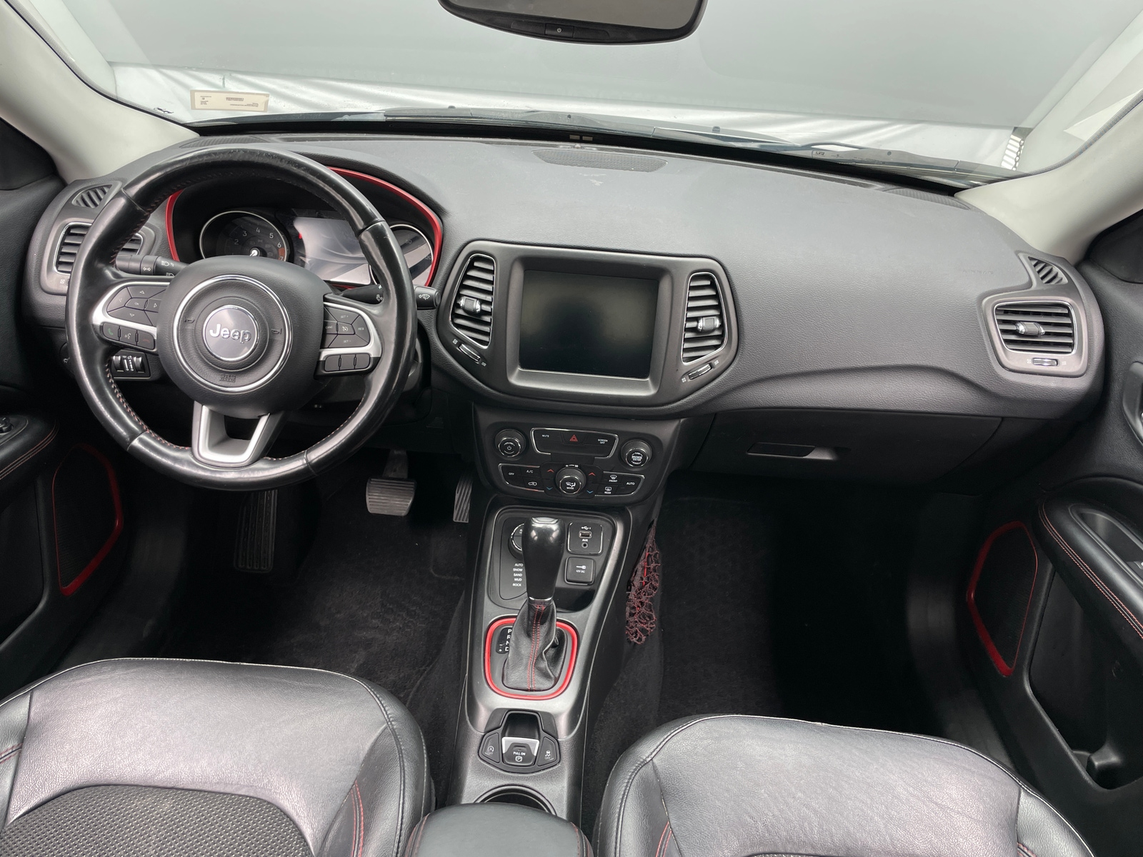 Thumbnail: 2019 Jeep Compass - 3