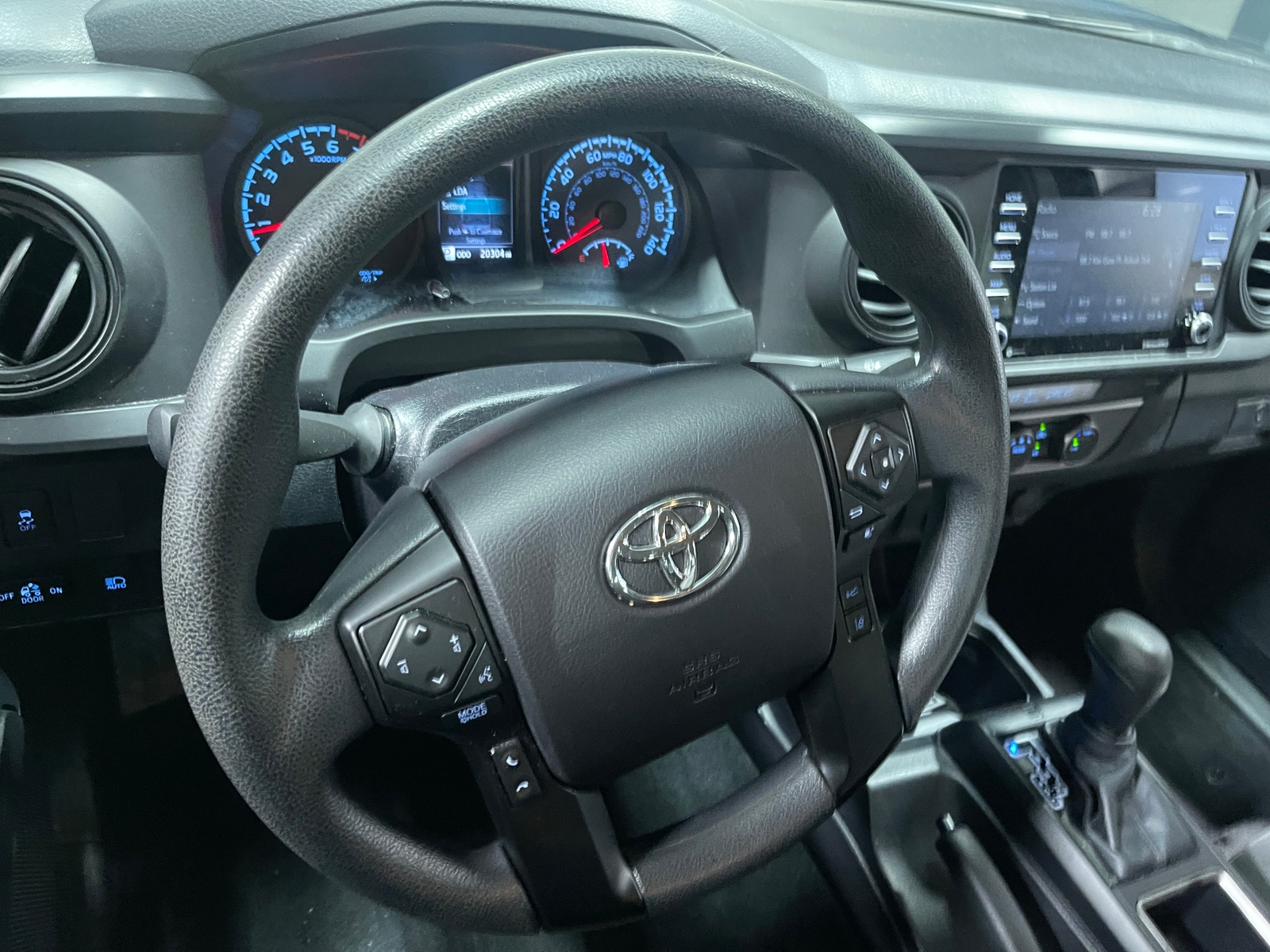 Thumbnail: 2021 Toyota Tacoma - 5
