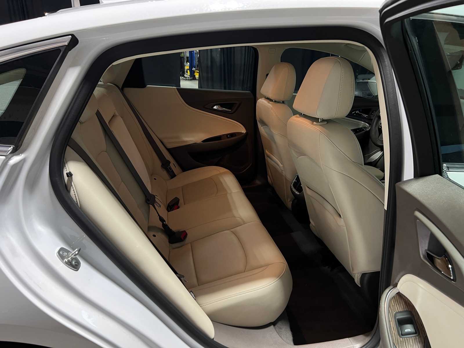 Thumbnail: 2024 Chevrolet Malibu - 5