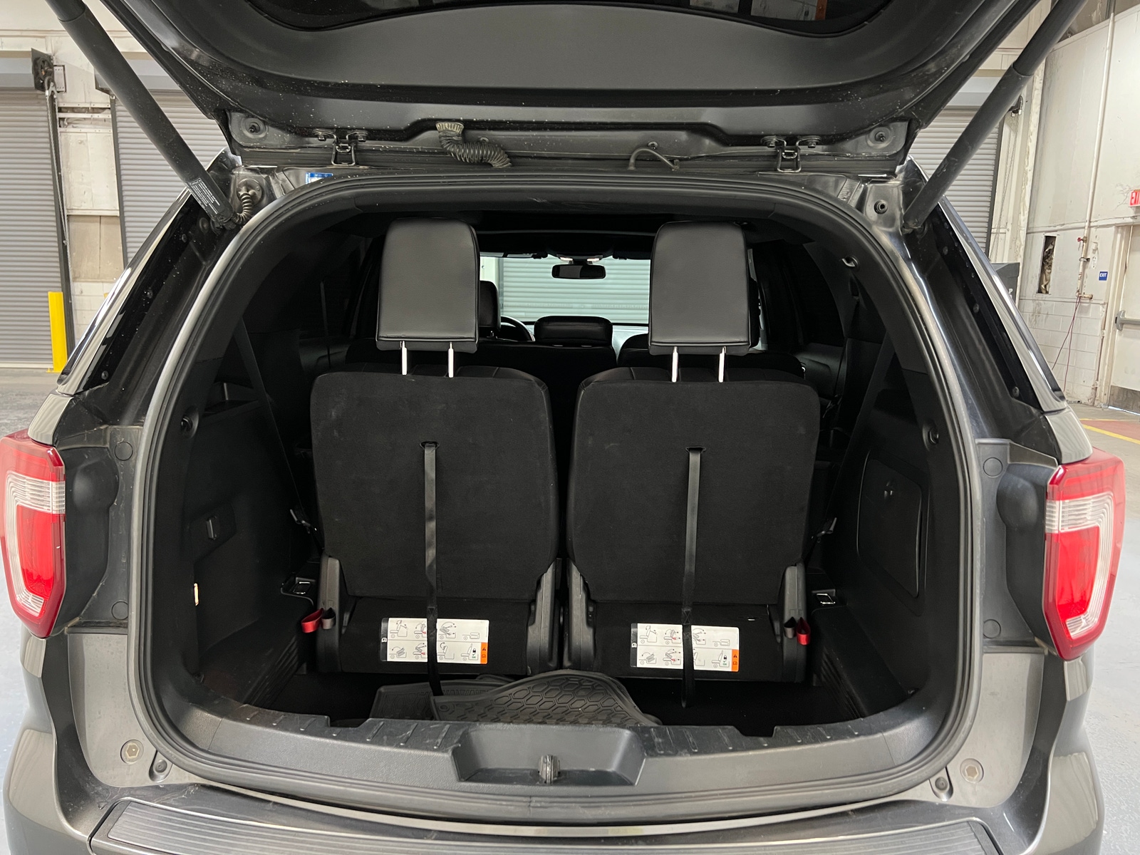 Thumbnail: 2019 Ford Explorer - 6