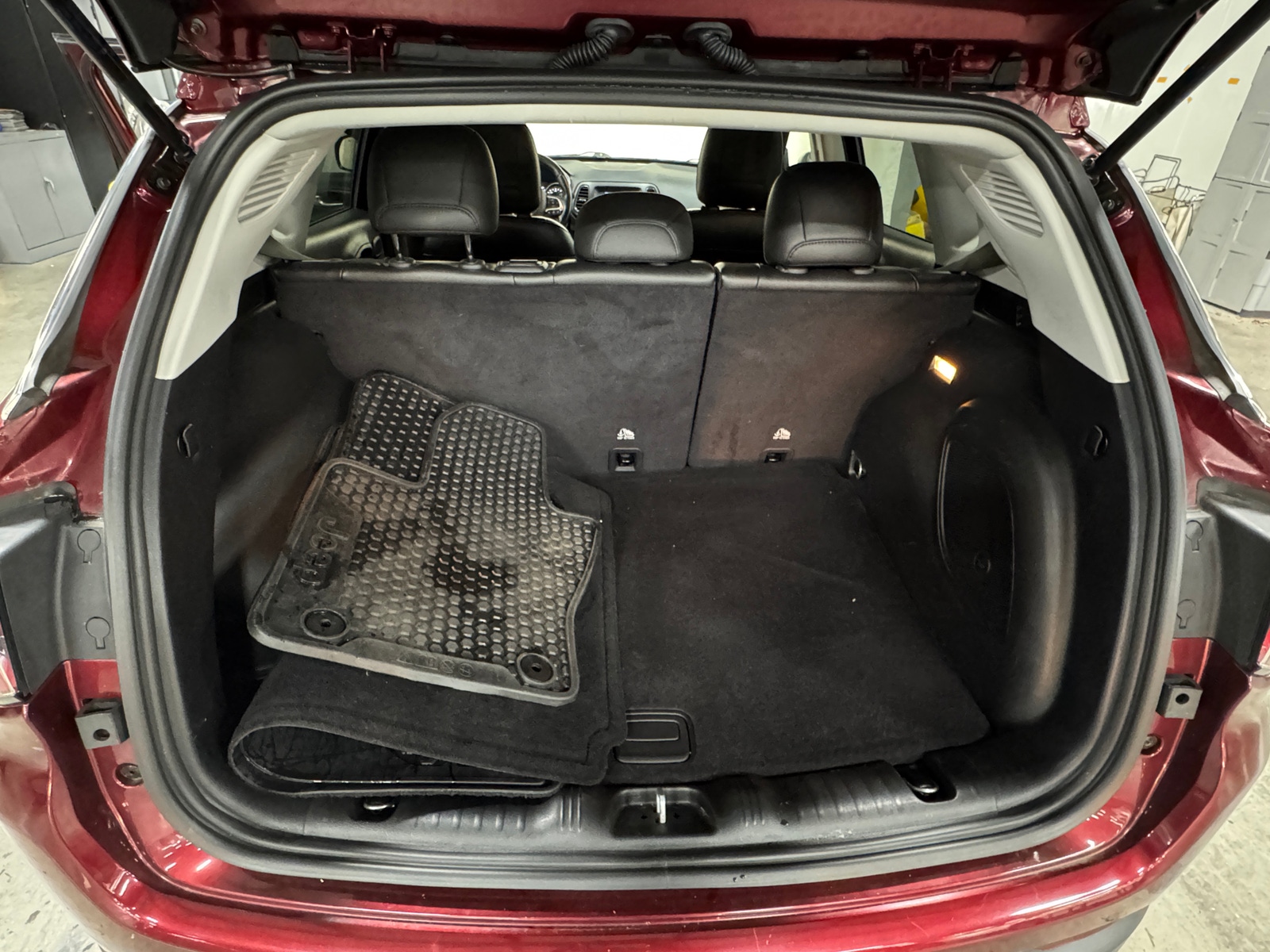 Thumbnail: 2021 Jeep Compass - 7