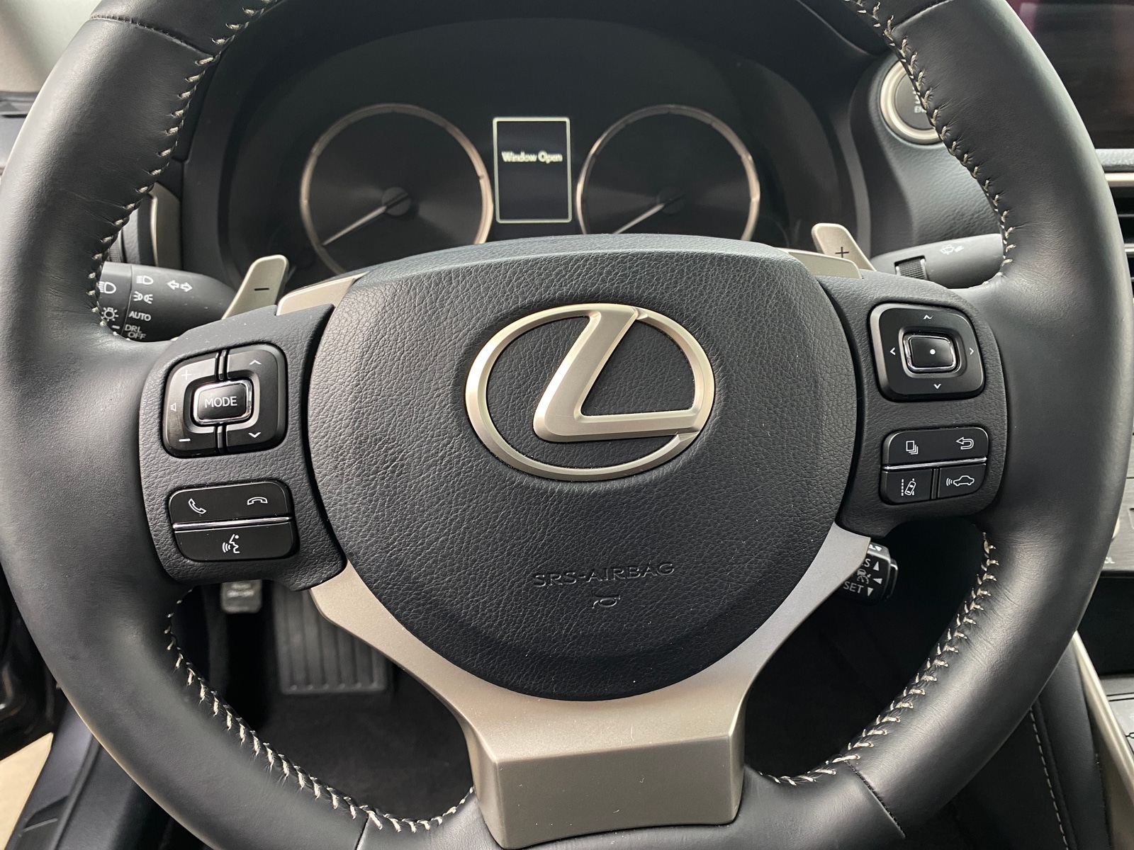 Thumbnail: 2019 Lexus IS - 4