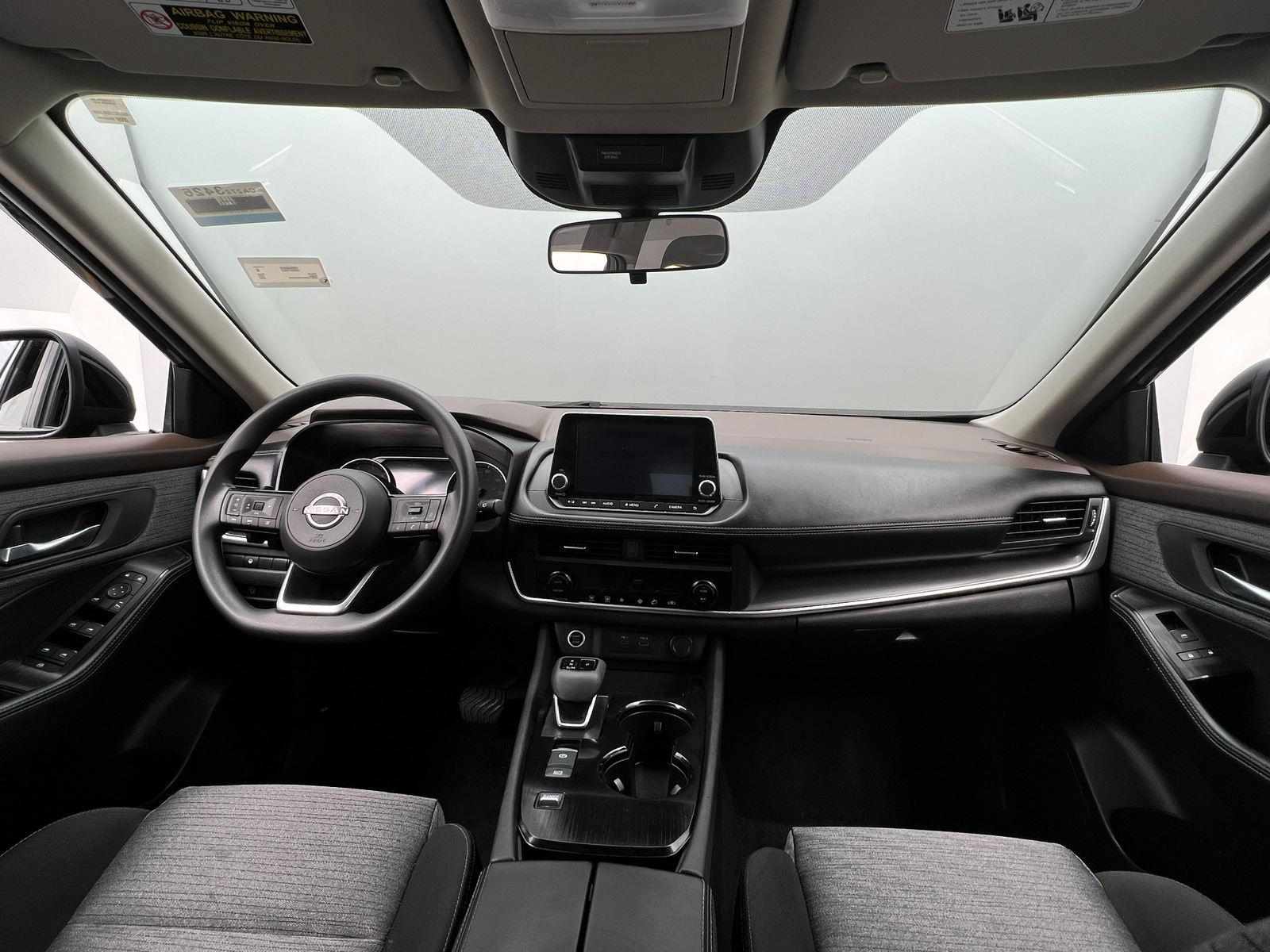 Thumbnail: 2023 Nissan Rogue - 3