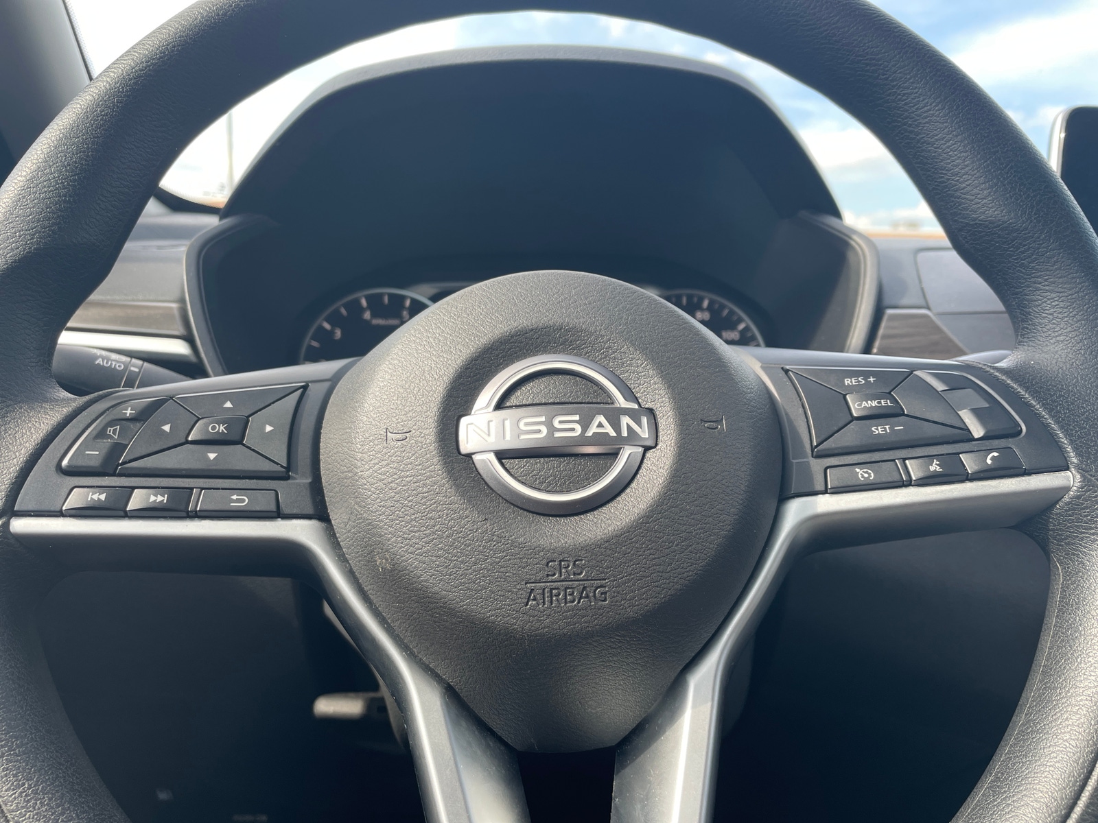 Thumbnail: 2024 Nissan Altima - 5