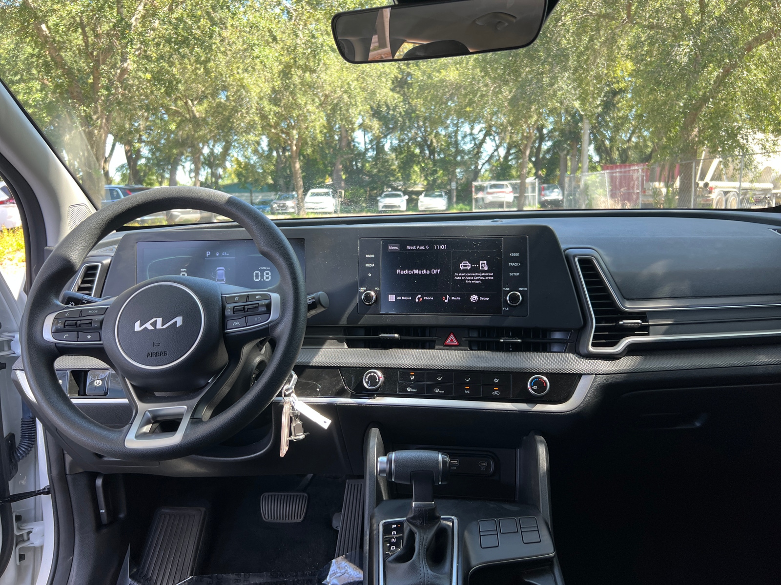 Thumbnail: 2024 Kia Sportage - 3