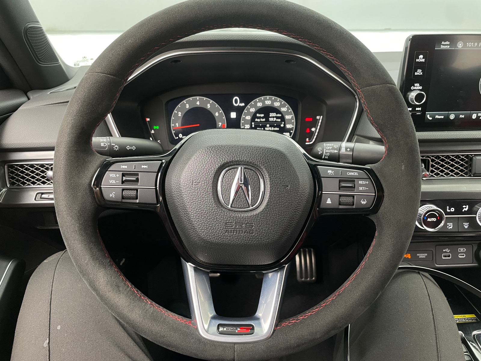 Thumbnail: 2024 Acura Integra - 4