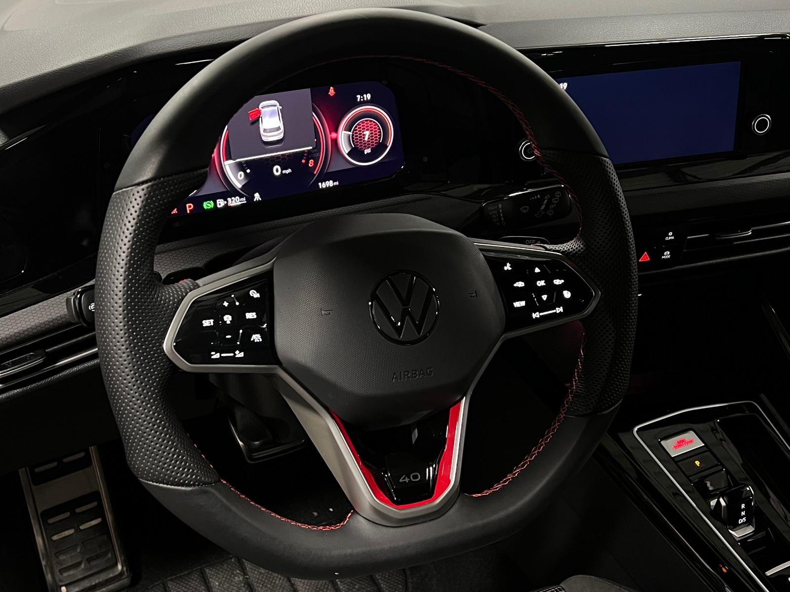 Thumbnail: 2023 Volkswagen Golf - 5