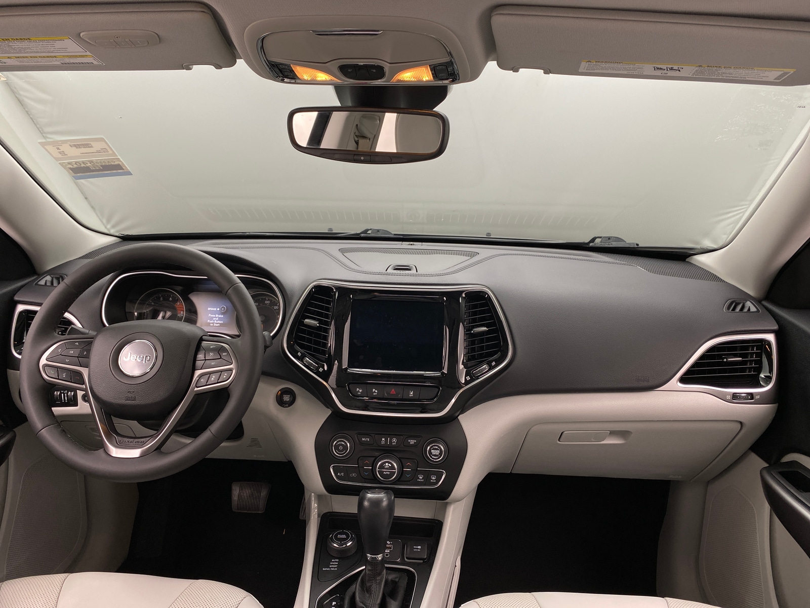 Thumbnail: 2022 Jeep Cherokee - 2