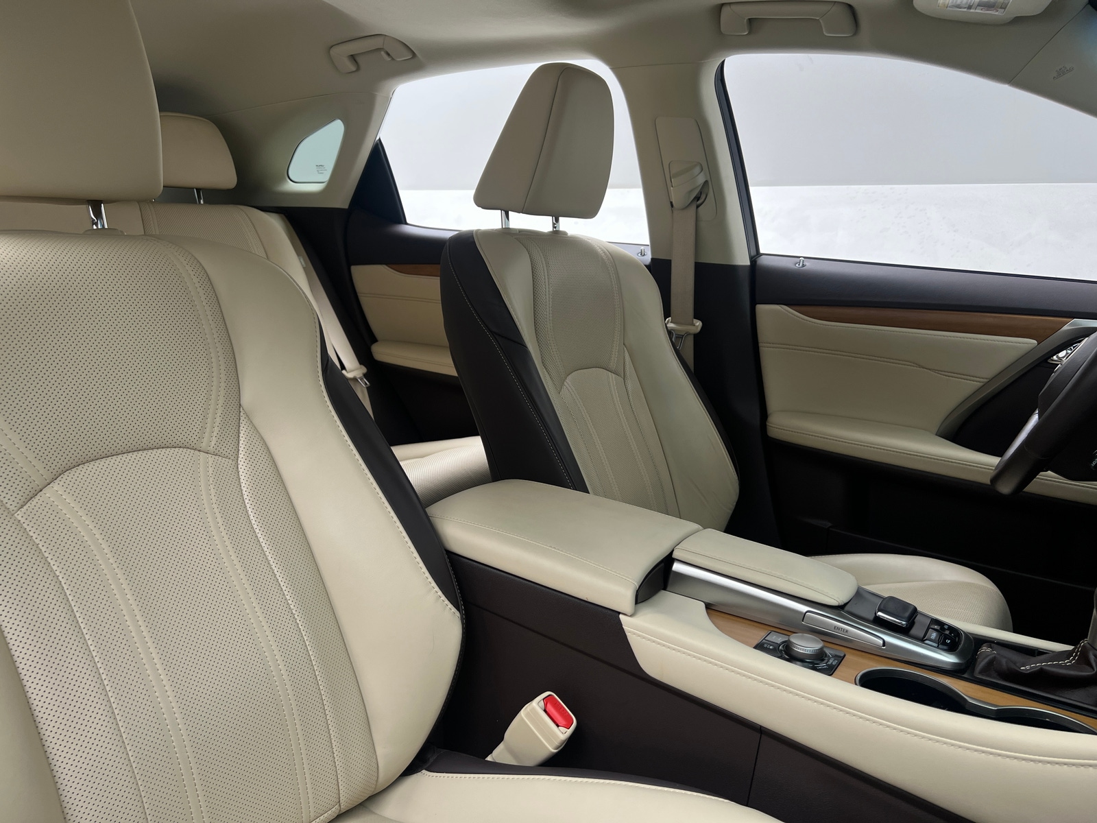 Thumbnail: 2017 Lexus RX - 2