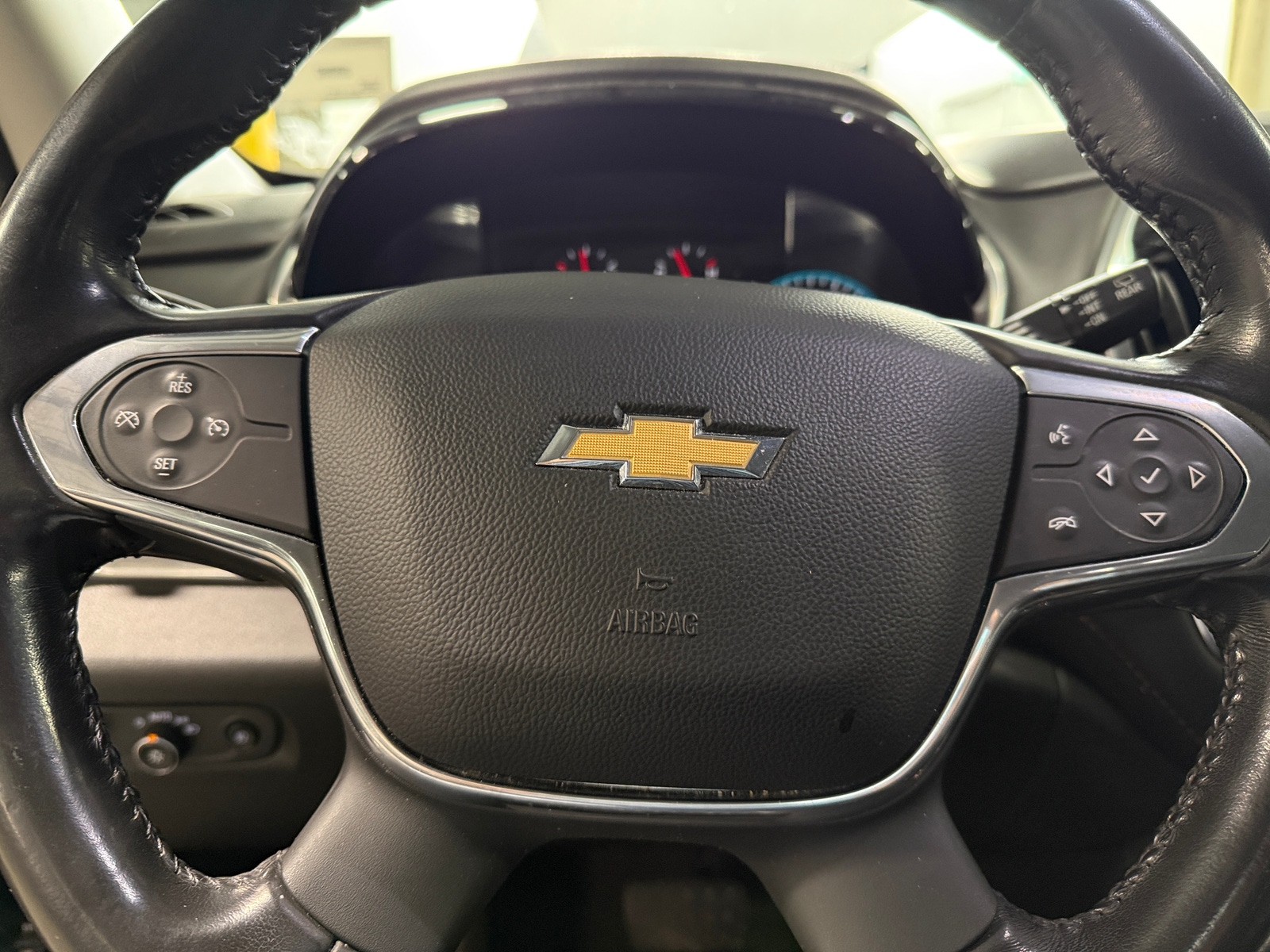 Thumbnail: 2020 Chevrolet Traverse - 5