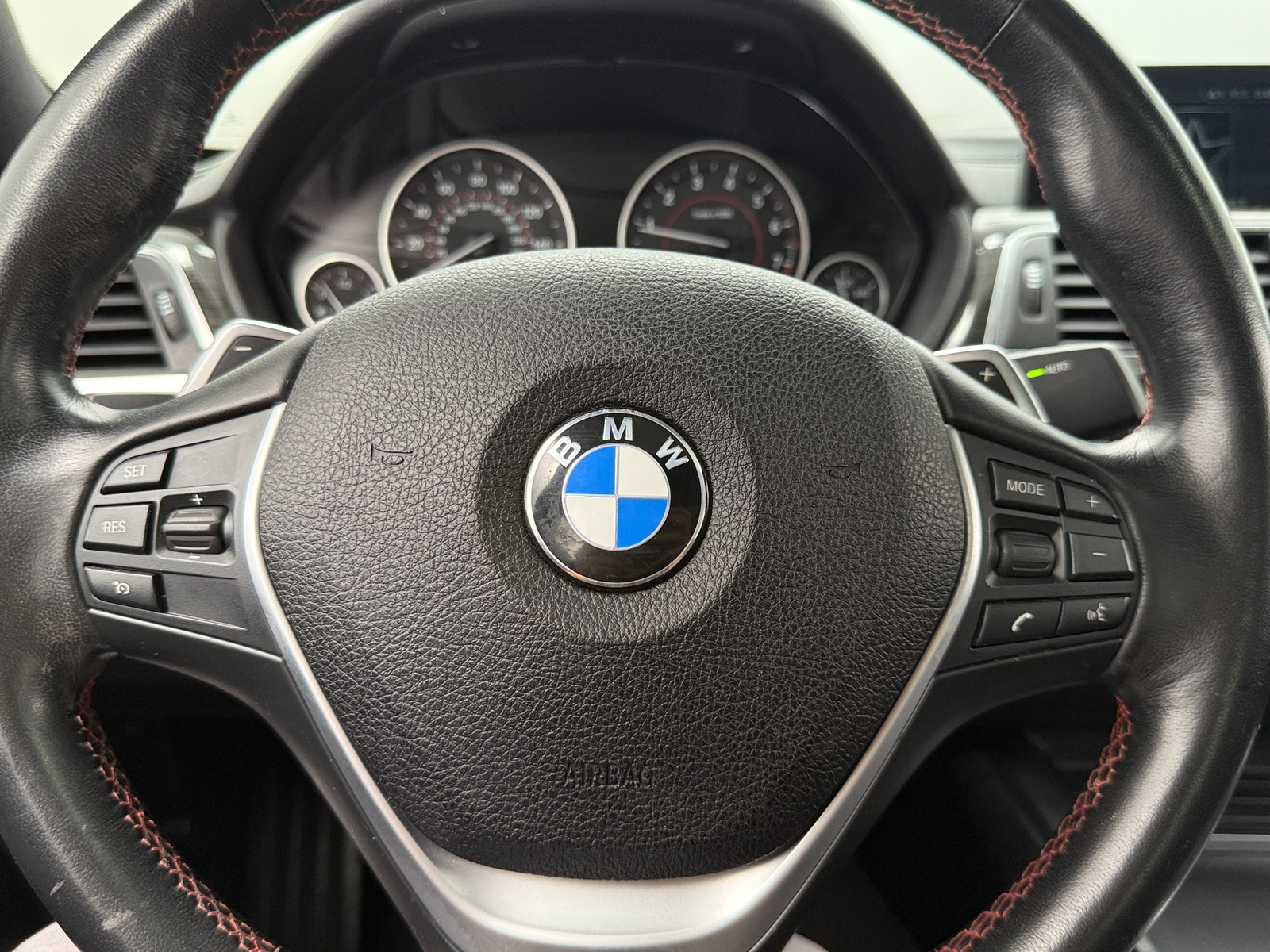 Thumbnail: 2019 BMW 4 Series - 4